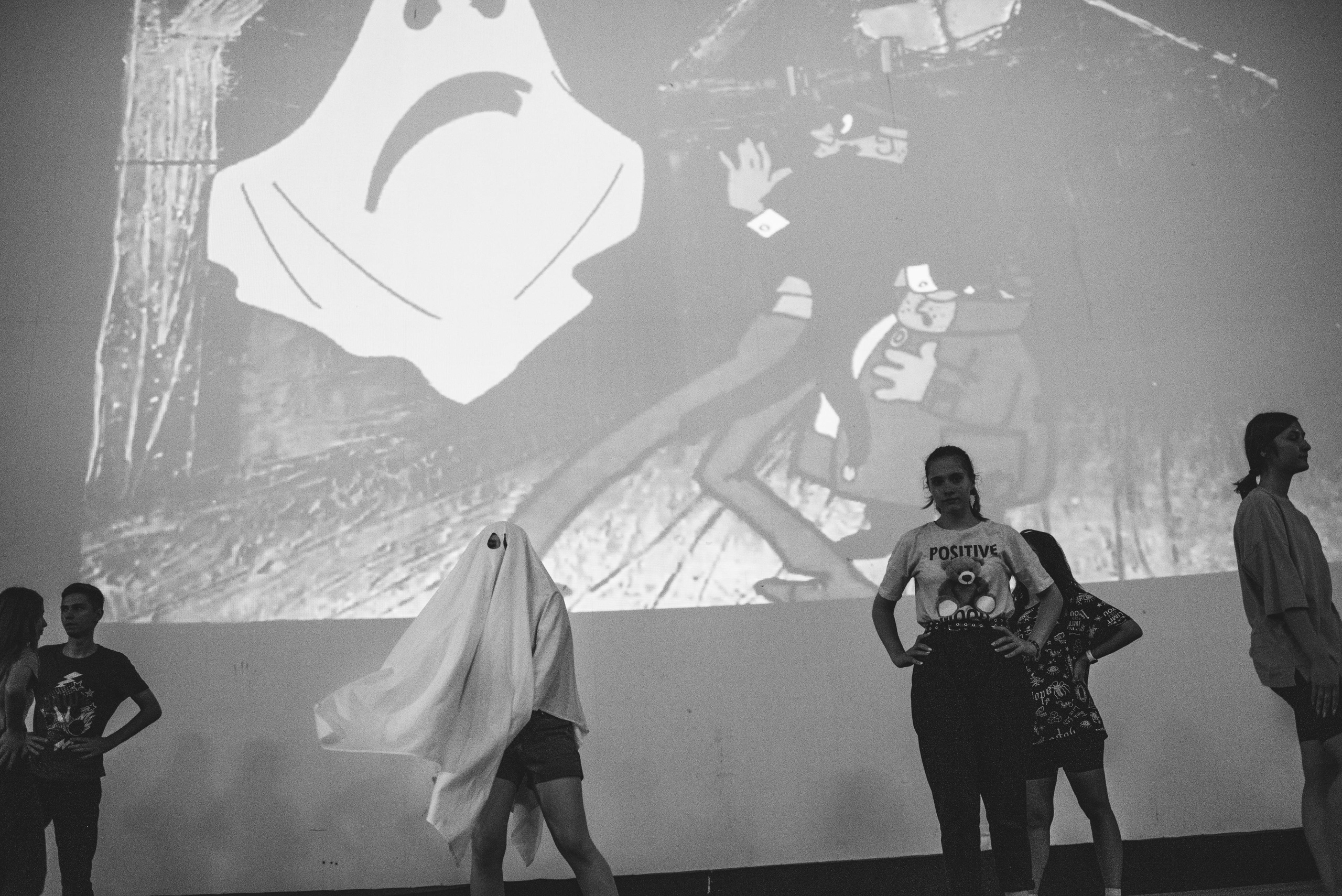 Съёмка «lovestory» привидений. Z H U R A V L E V