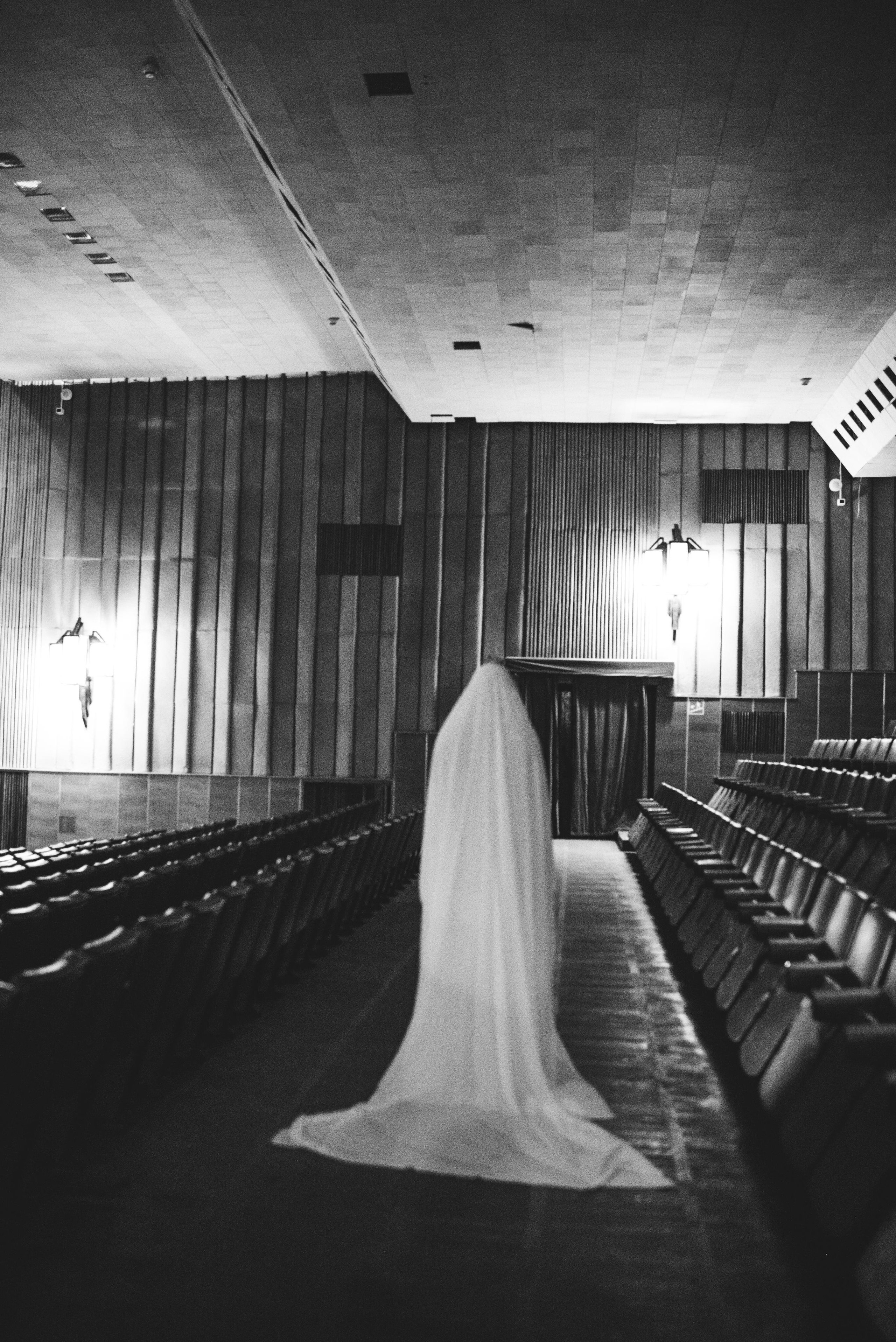 Съёмка «lovestory» привидений. Z H U R A V L E V