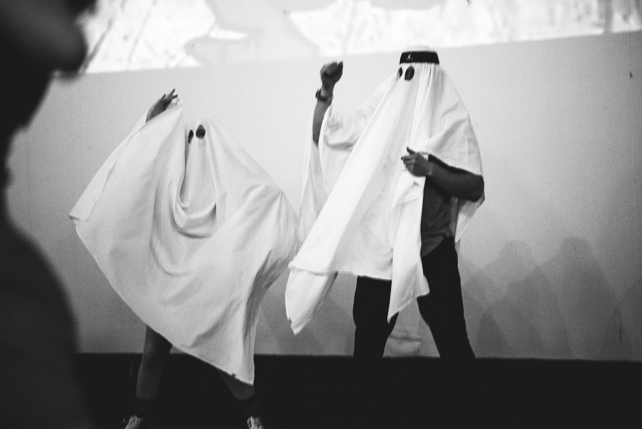 Съёмка «lovestory» привидений. Z H U R A V L E V