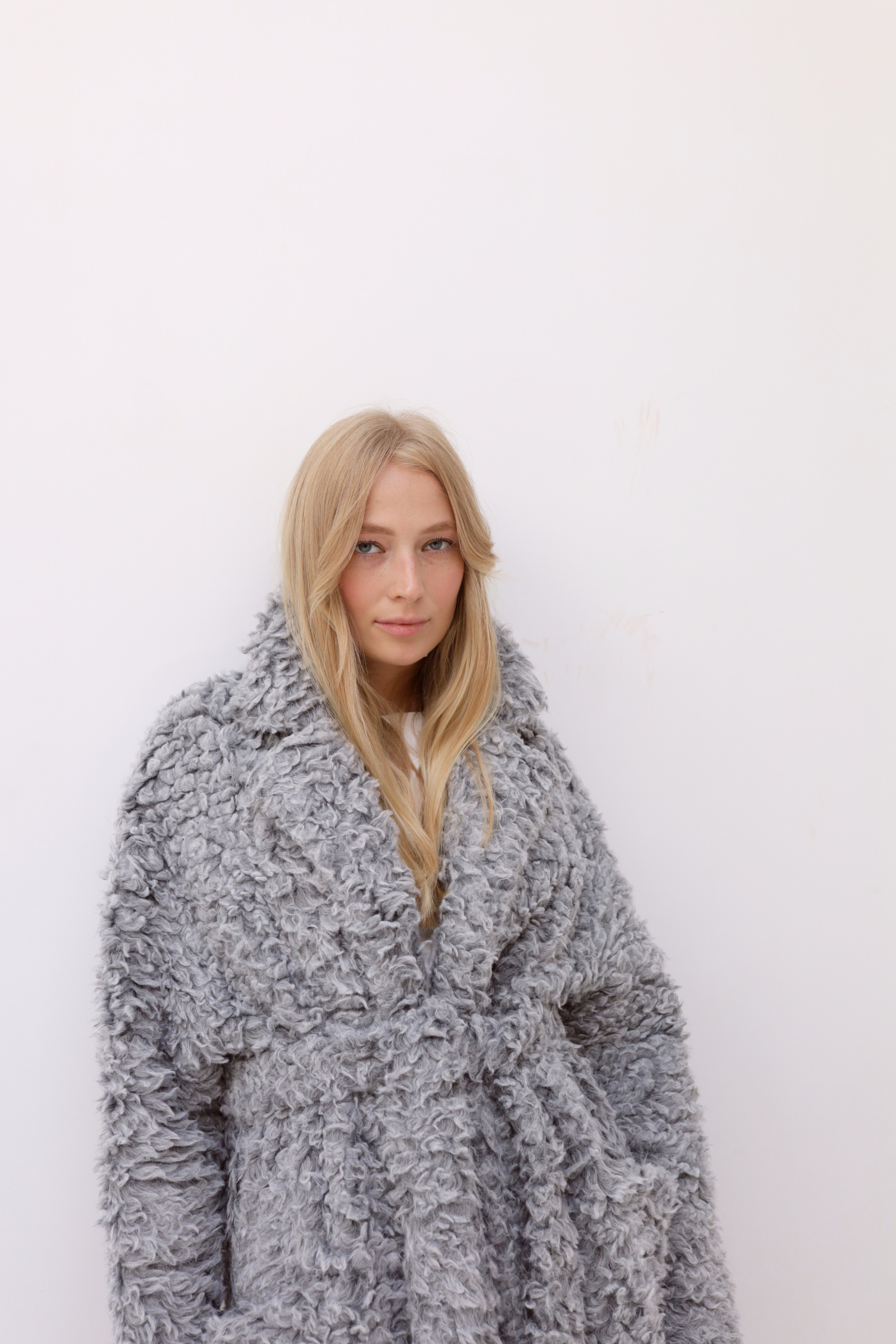 Съёмка для производства швейных изделий eco-oz.ru. Http://mira-photo.ru/