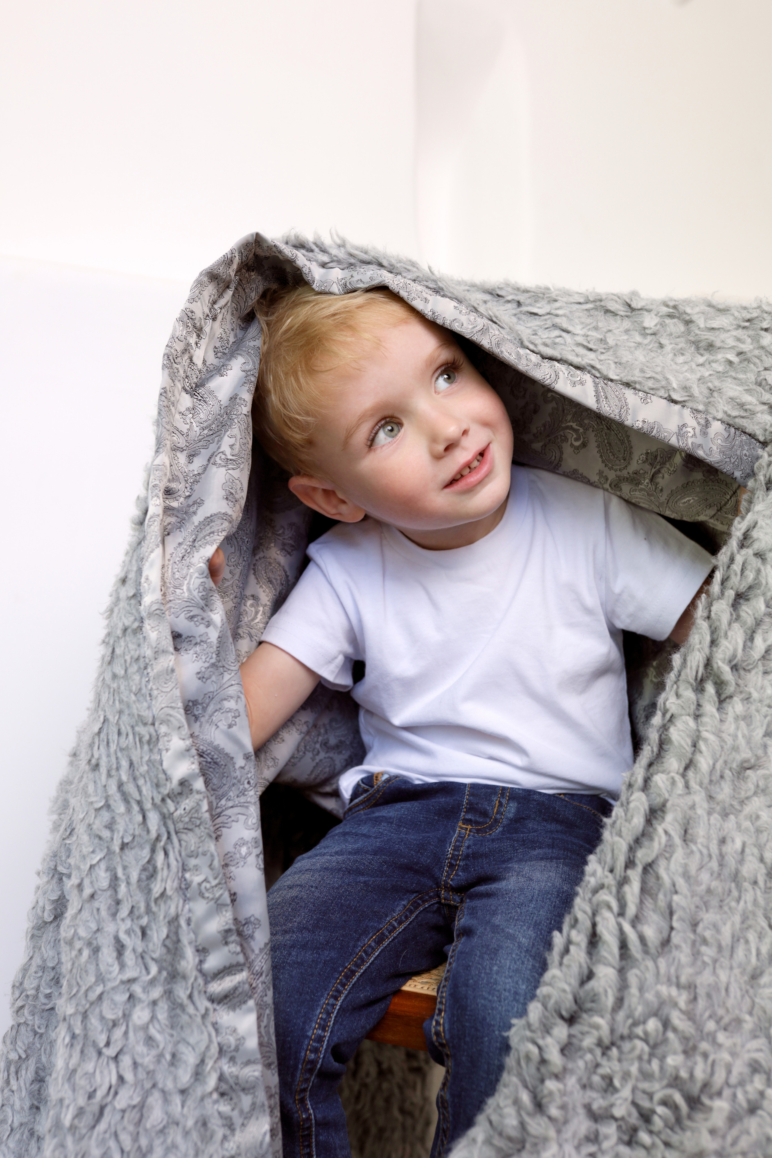 Съёмка для производства швейных изделий eco-oz.ru. Http://mira-photo.ru/