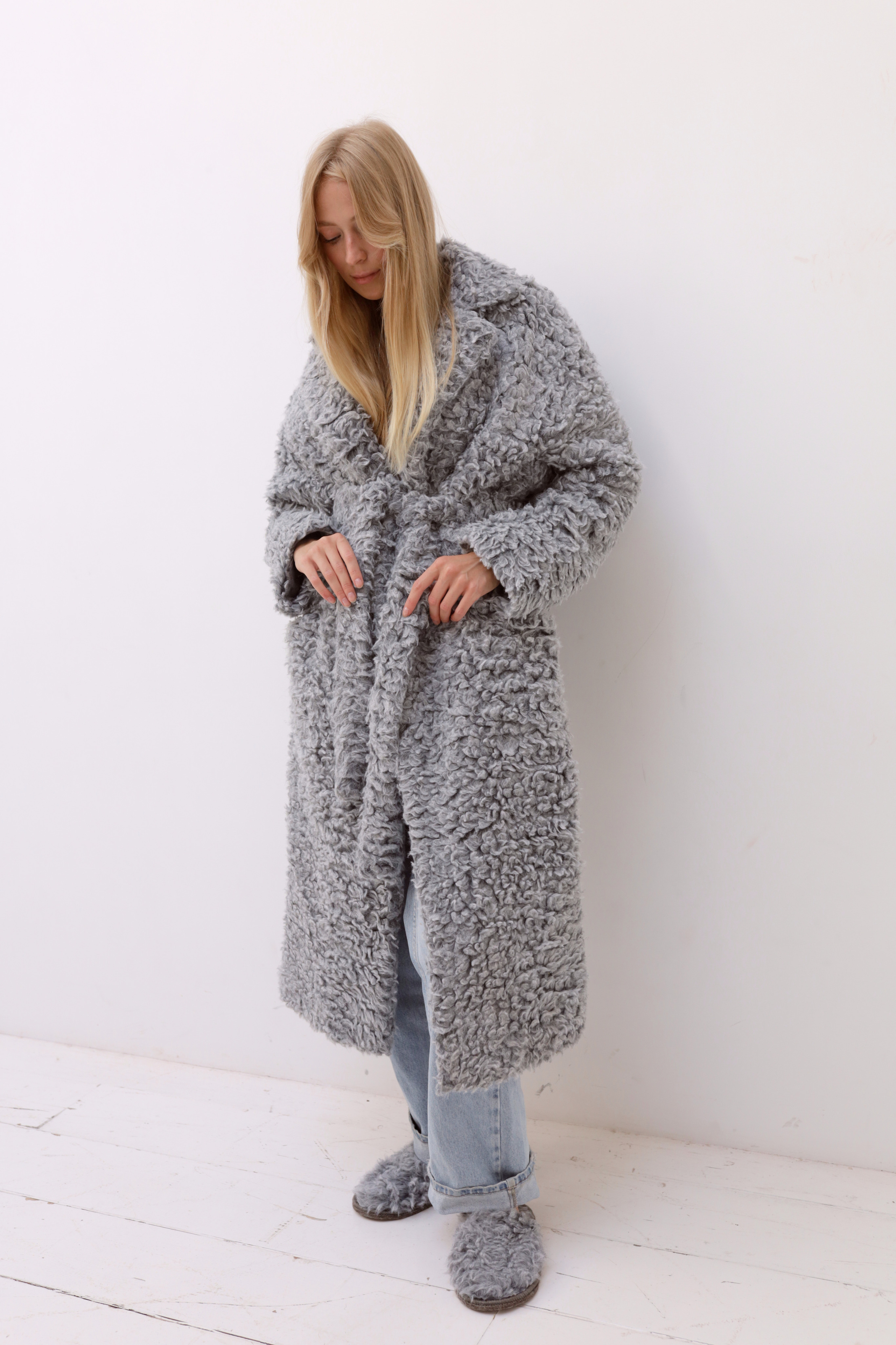 Съёмка для производства швейных изделий eco-oz.ru. Http://mira-photo.ru/