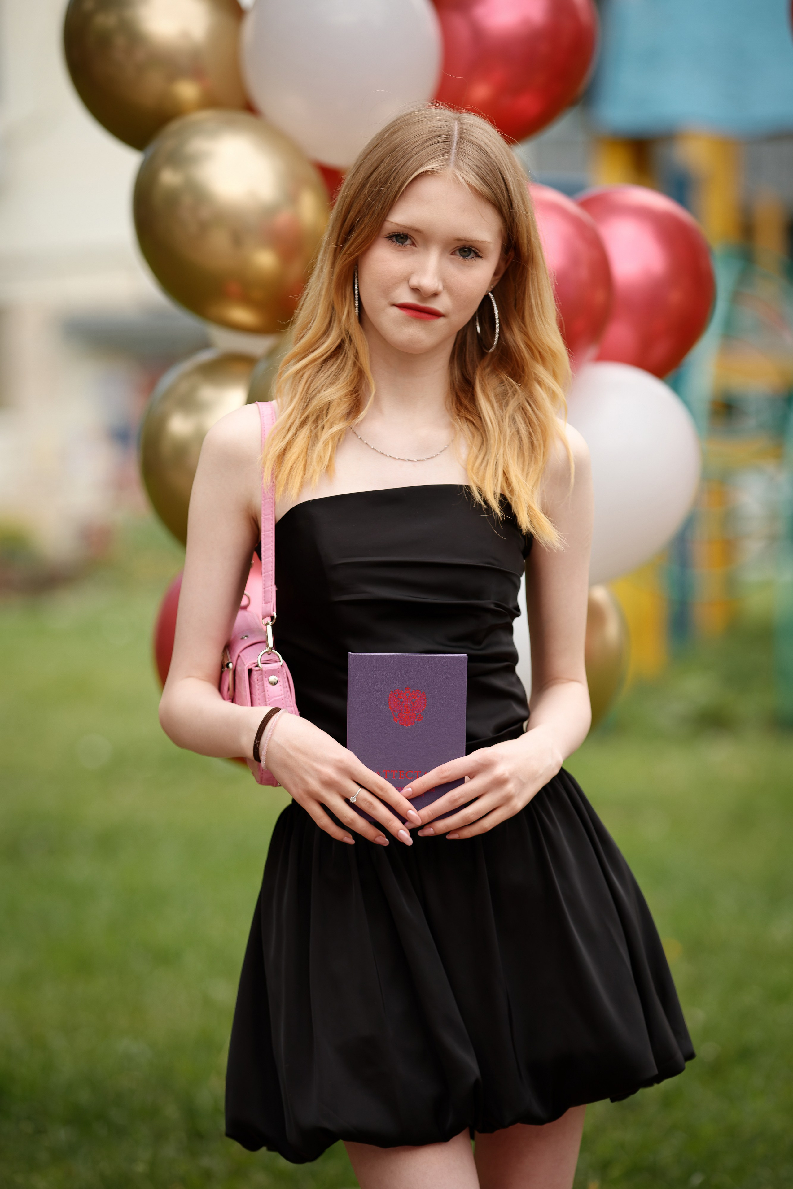 Вручение аттестатов Школа № 57. Семейный фотограф — Макс Белогрудов