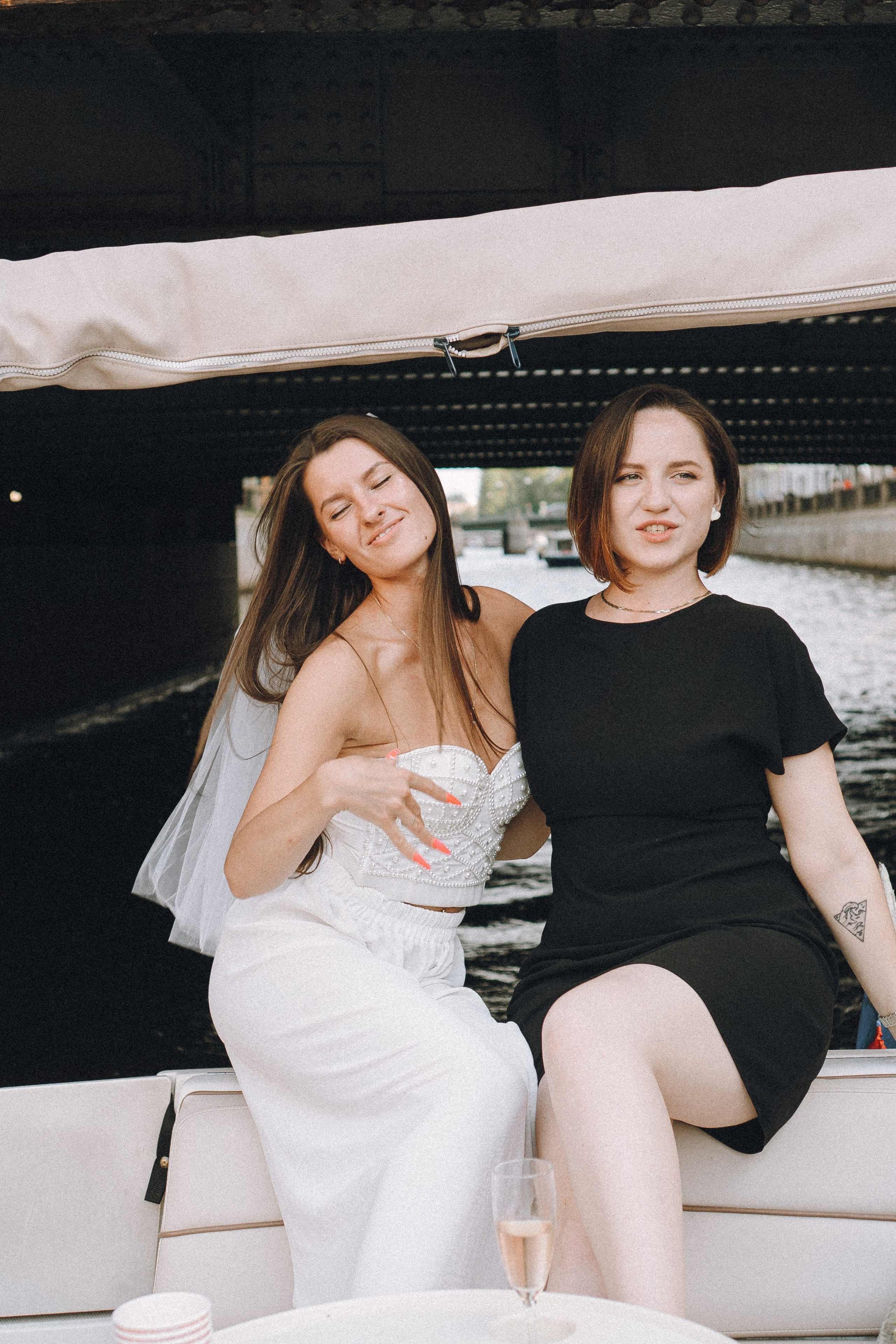 ДЕВИЧНИК НА КАТЕРЕ. Профессиональный фотограф, Санкт-Петербург — Виктория Богомолова