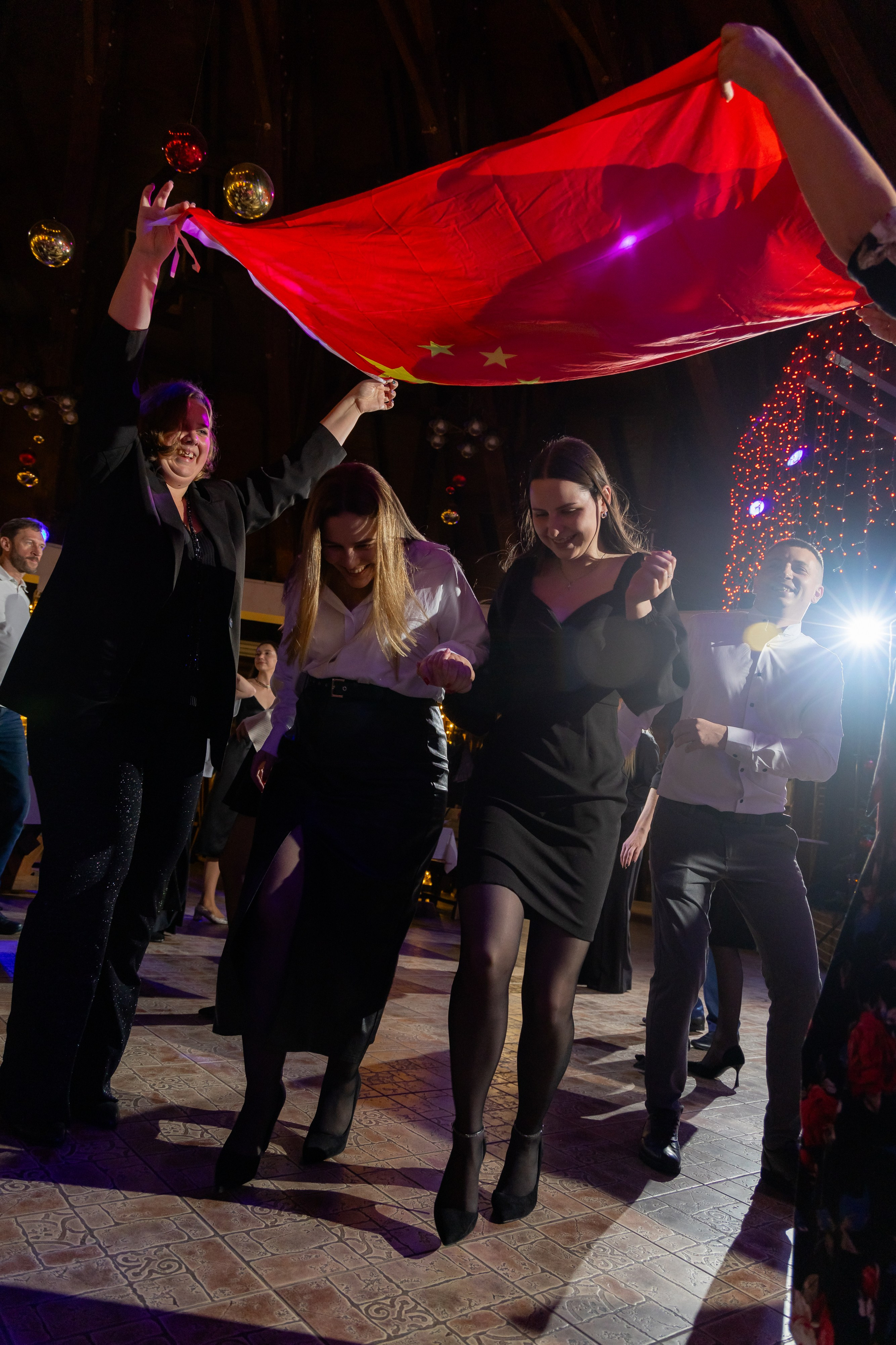 Корпоративная новогодняя съемка для логистической компании ИТА. Свадебный фотограф в Минске/Беларуси Сергей Спиридонов