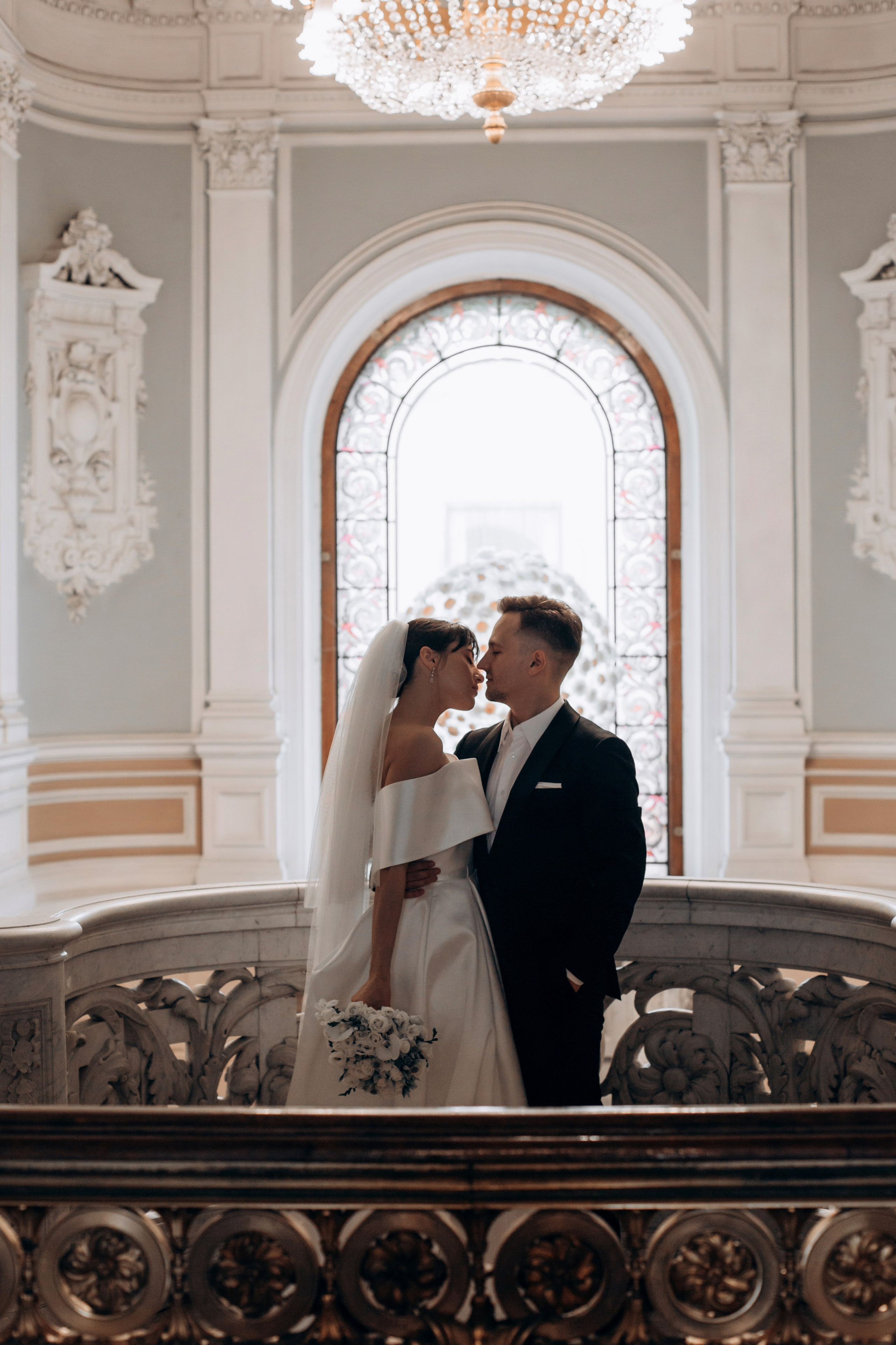 Свадьба на катере. Свадебный фотограф в Санкт-Петербурге Вика Стукачева