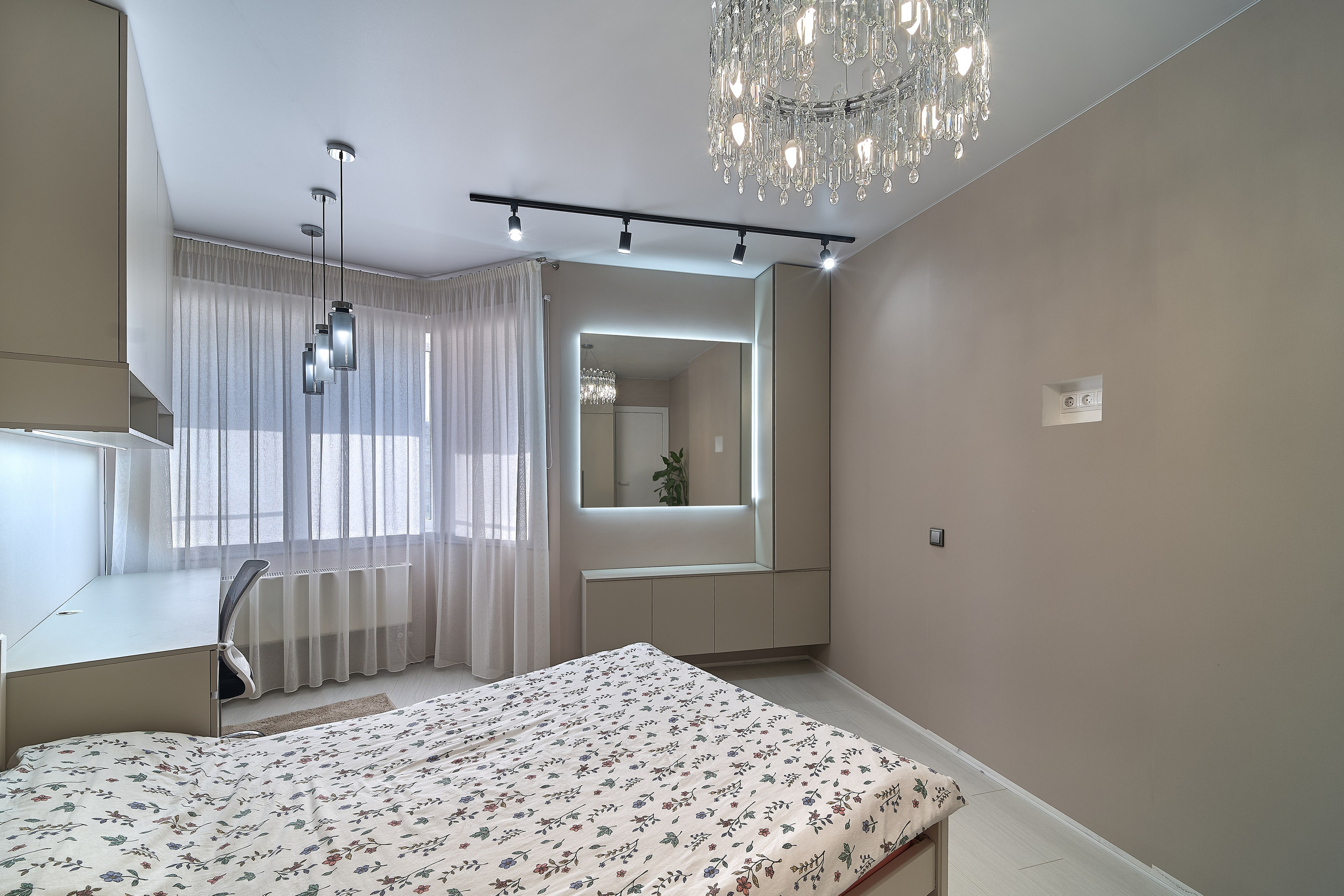 «Трешка» с интересным ремонтом на продажу. Заказчик БН «АдресЪ». Главная