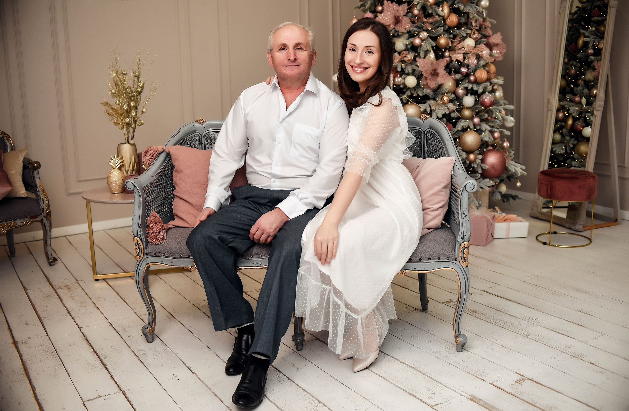 Новогодняя семейная. Свадебный, семейный, детский, контент фотограф в Омске Максим Ильин