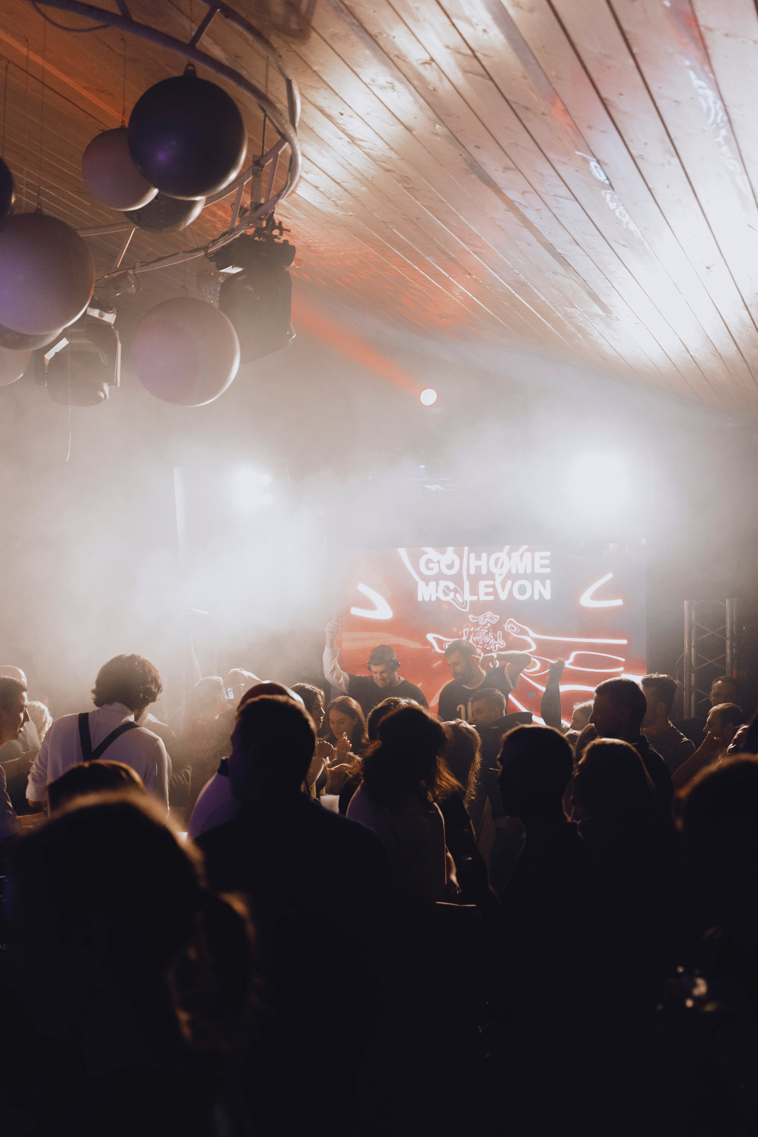 SANTA BARBARA. NIGHT VISION ФОТОГРАФЫ И ВИДЕОГРАФЫ СПБ