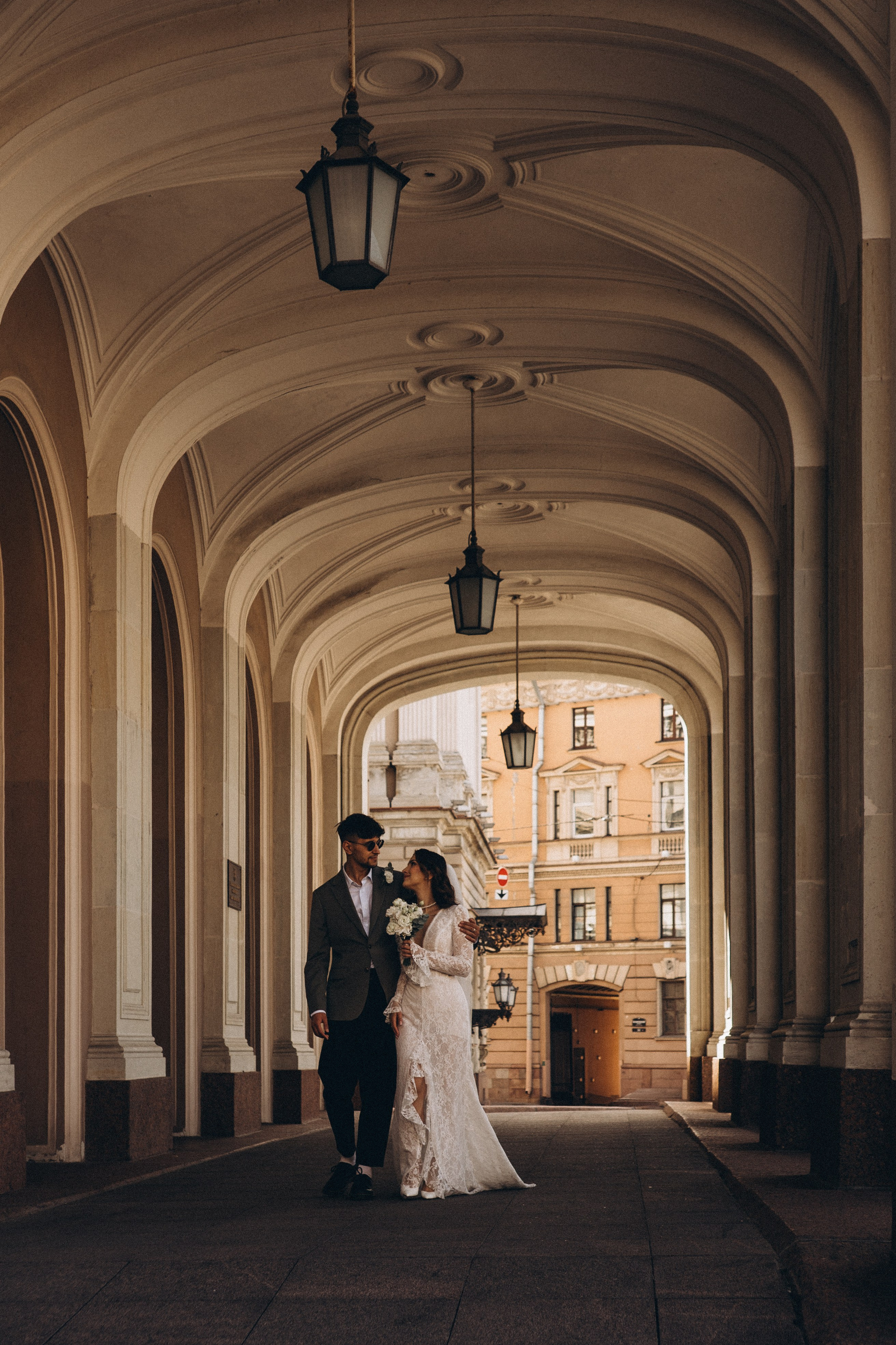 СВАДЕБНАЯ ПРОГУЛКА ВОЗЕ ИСАИКЕВСКОГО СОБОРА АСТОРИИ И ЗАКОНОДАЛЕТНОГО СОБРАНИЯ. Профессиональный фотограф, Санкт-Петербург — Виктория Богомолова