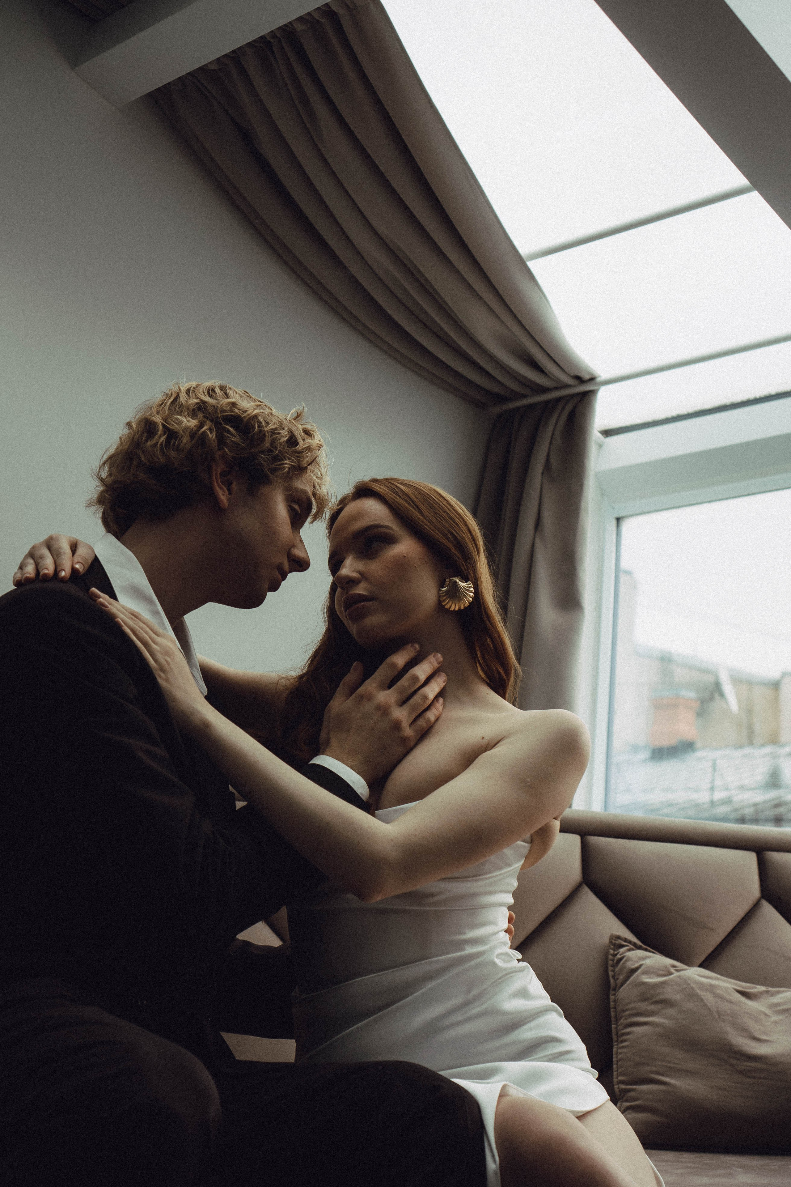 СВАДЕБНАЯ СЬЕМКА В ОТЕЛЕ. СБОРЫ ЖЕНИХА И НЕВЕСТЫ И ТАКЖЕ ТОР И ПОДГОТОВКА К ПРОГУЛКЕ. Профессиональный фотограф, Санкт-Петербург — Виктория Богомолова