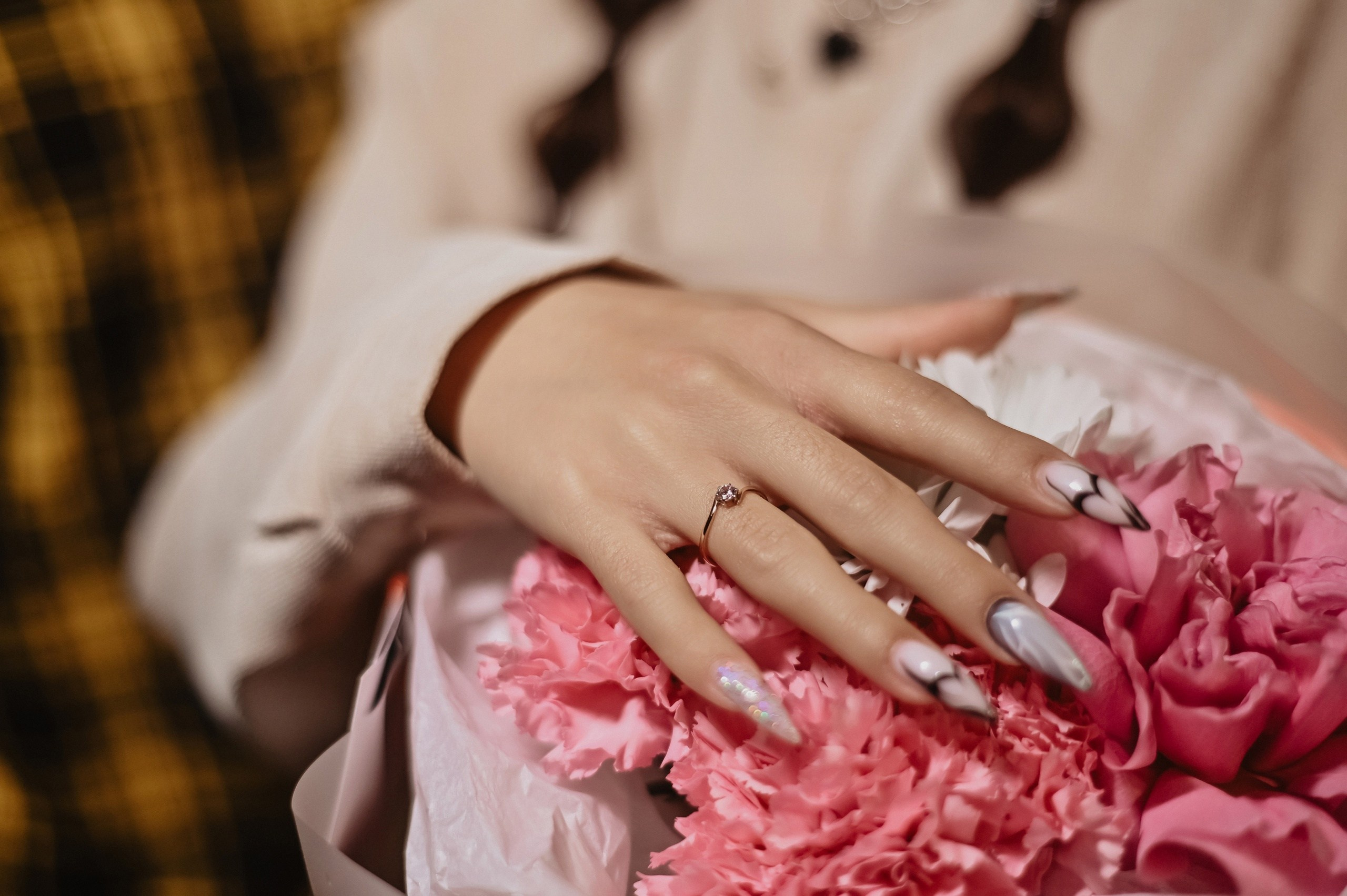 «Предложение руки и сердца» в ботаническом саду вечером. Семейный и свадебный фотограф в г. Уфа Динара