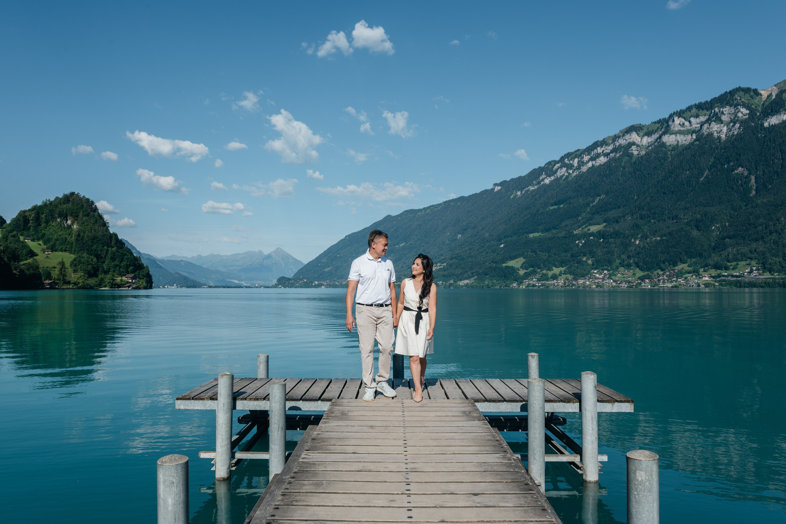 Jon, Michelle, Camille, Gabriel and Hannah (Iseltwald, Suisse). Photographe en Suisse et en Europe Anna Alekseenko