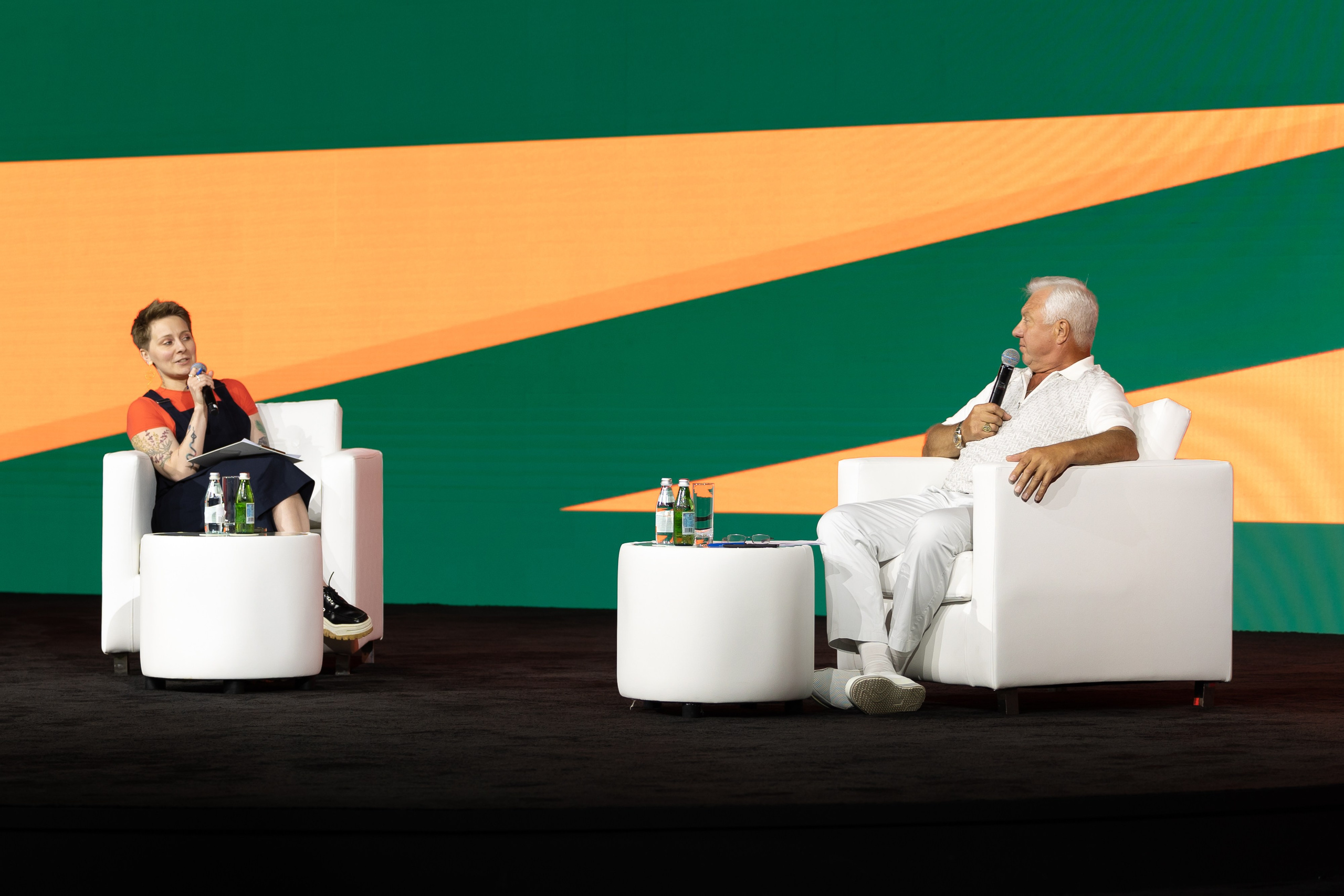 Точка Притяжения / Дубай. Фотограф Юлия Назарова