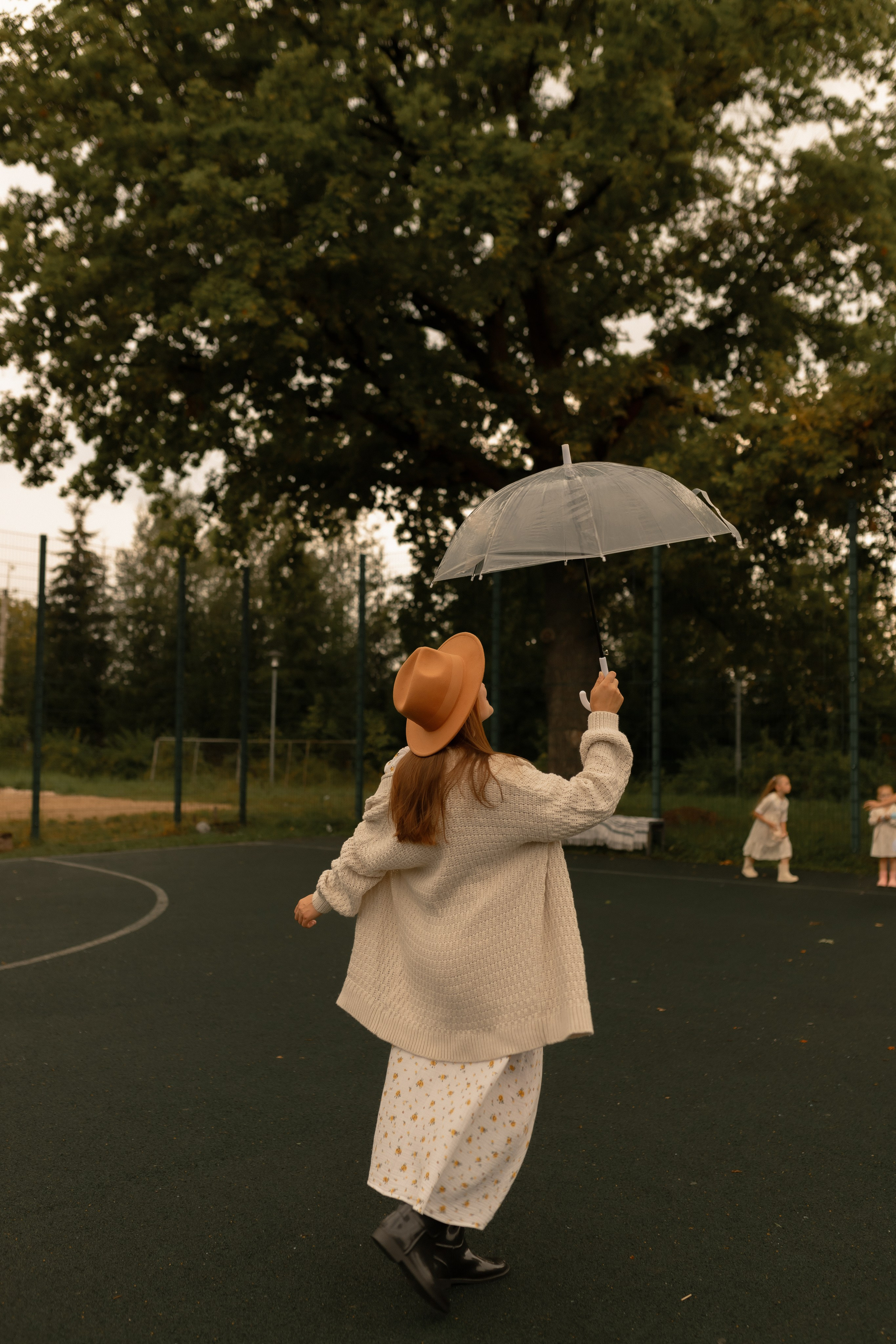 Мама Алина, Маша, Дина и Анечка. Фотограф Татьяна Семенова