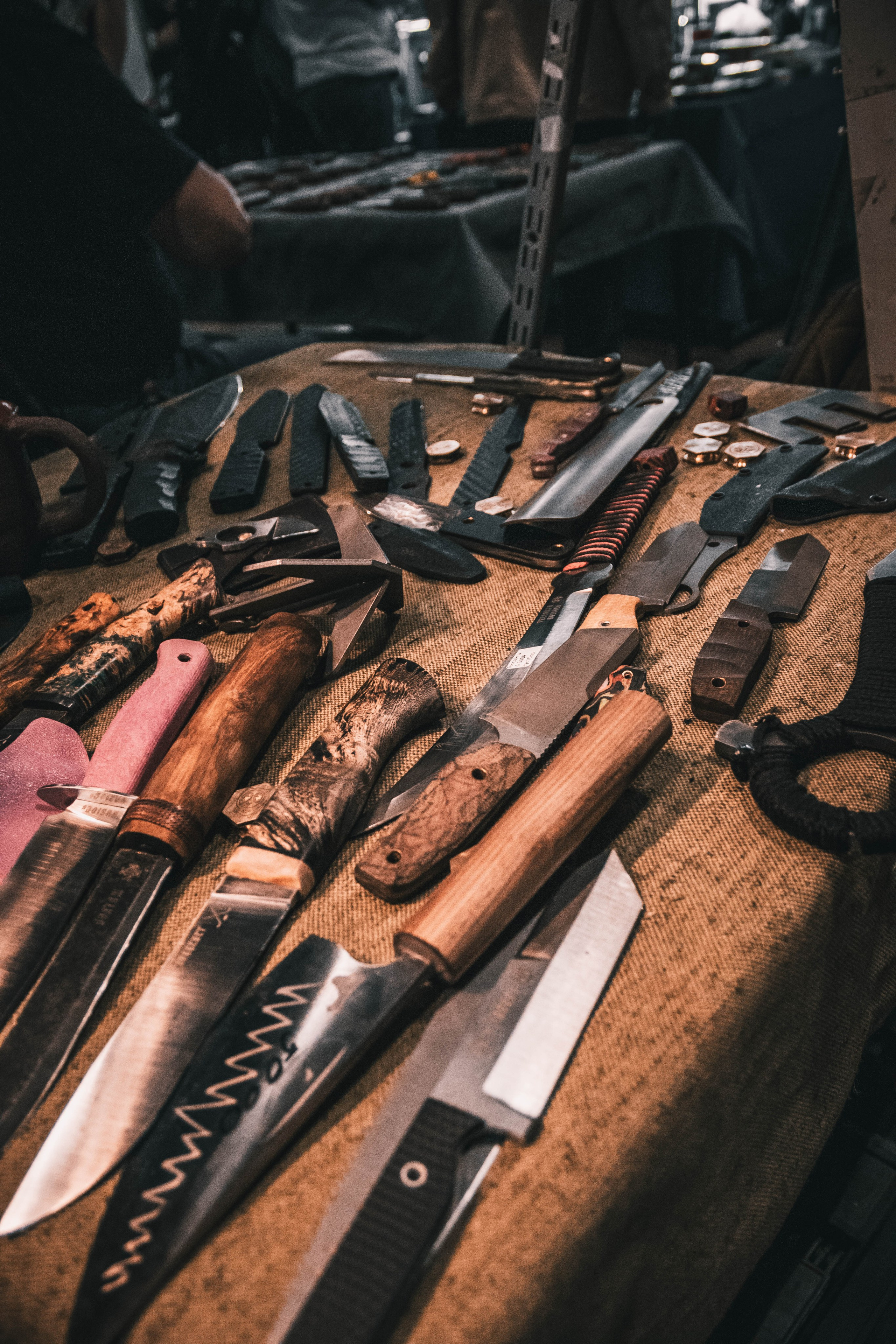 Выставка "Клинок". Фотограф и кожевник Кирилл Удалов