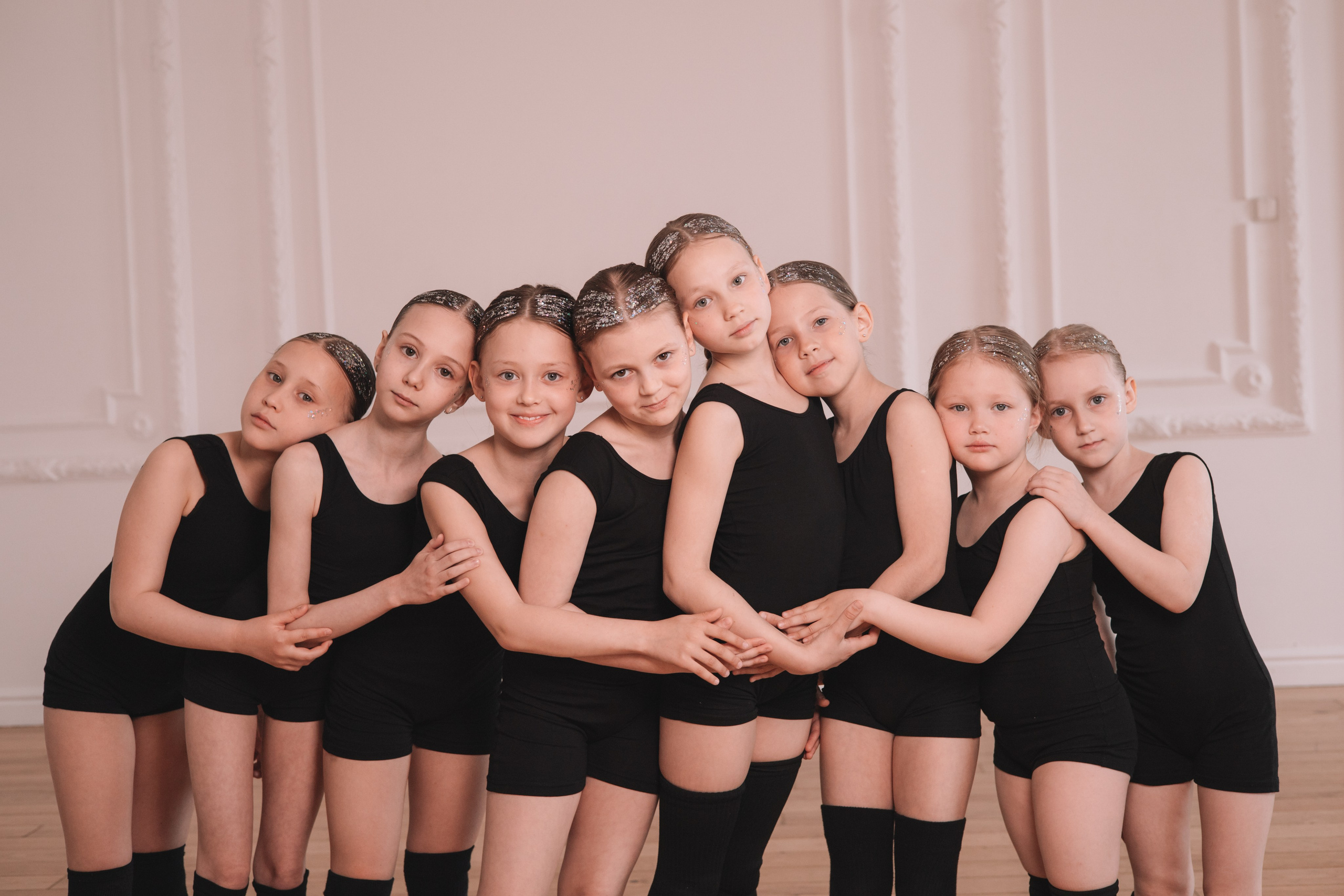 Студия Танца. Семейный фотограф в Санкт-Петербурге. Запечатление мгновений и ярких воспоминаний в Вашей жизни