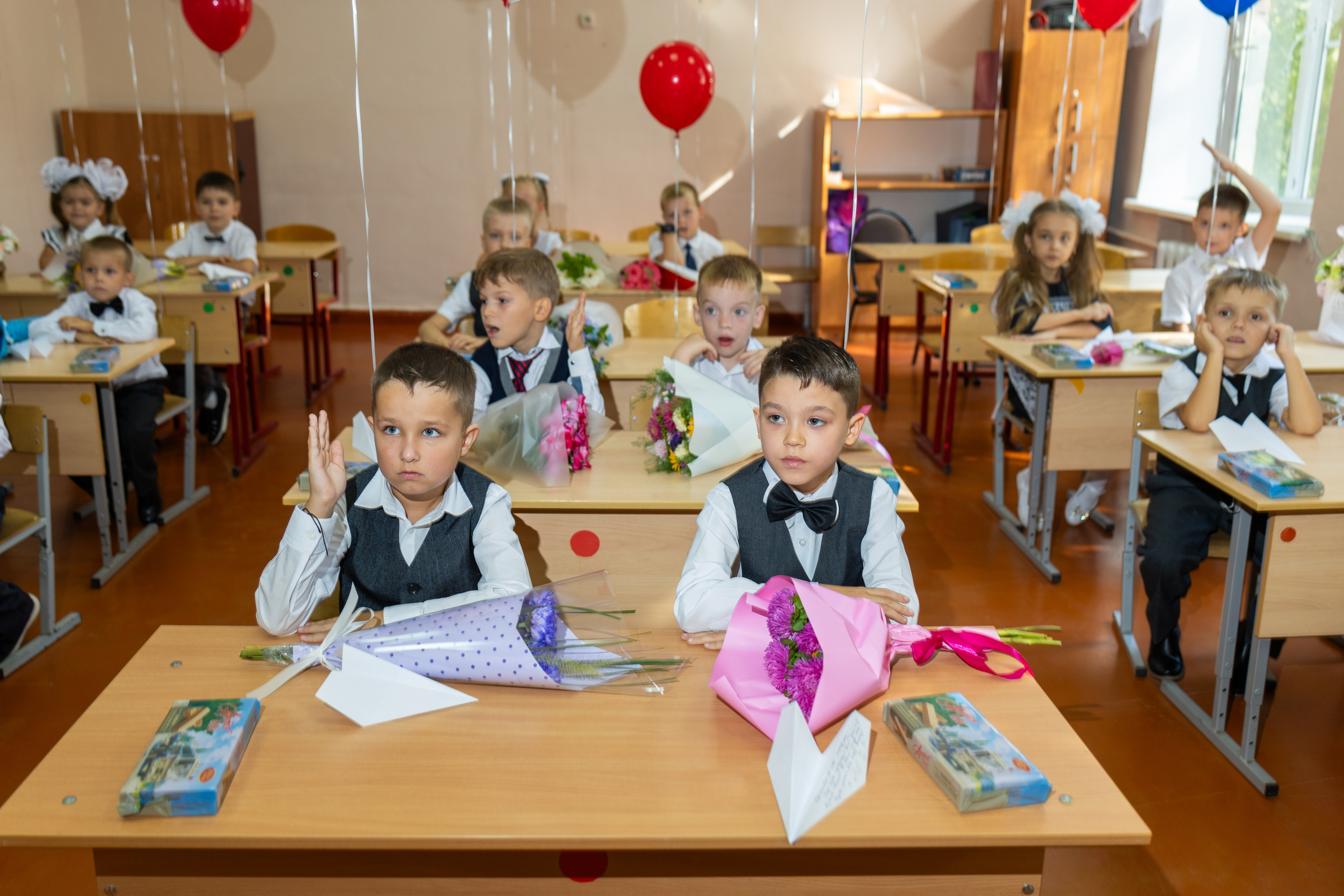 1 сентября. Когда не пустили на линейку. Фотограф Олег Сотник