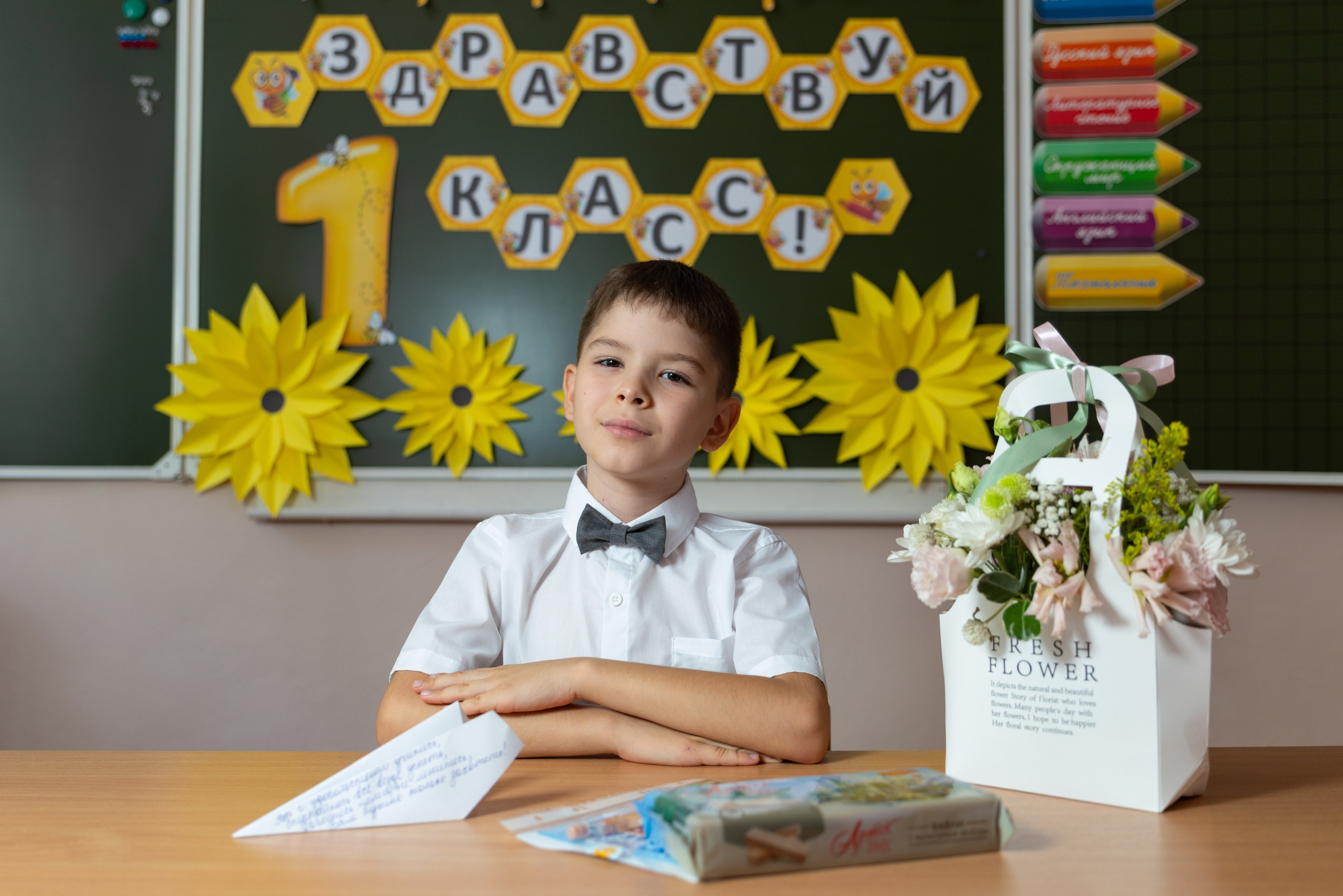 1 сентября. Когда не пустили на линейку. Фотограф Олег Сотник