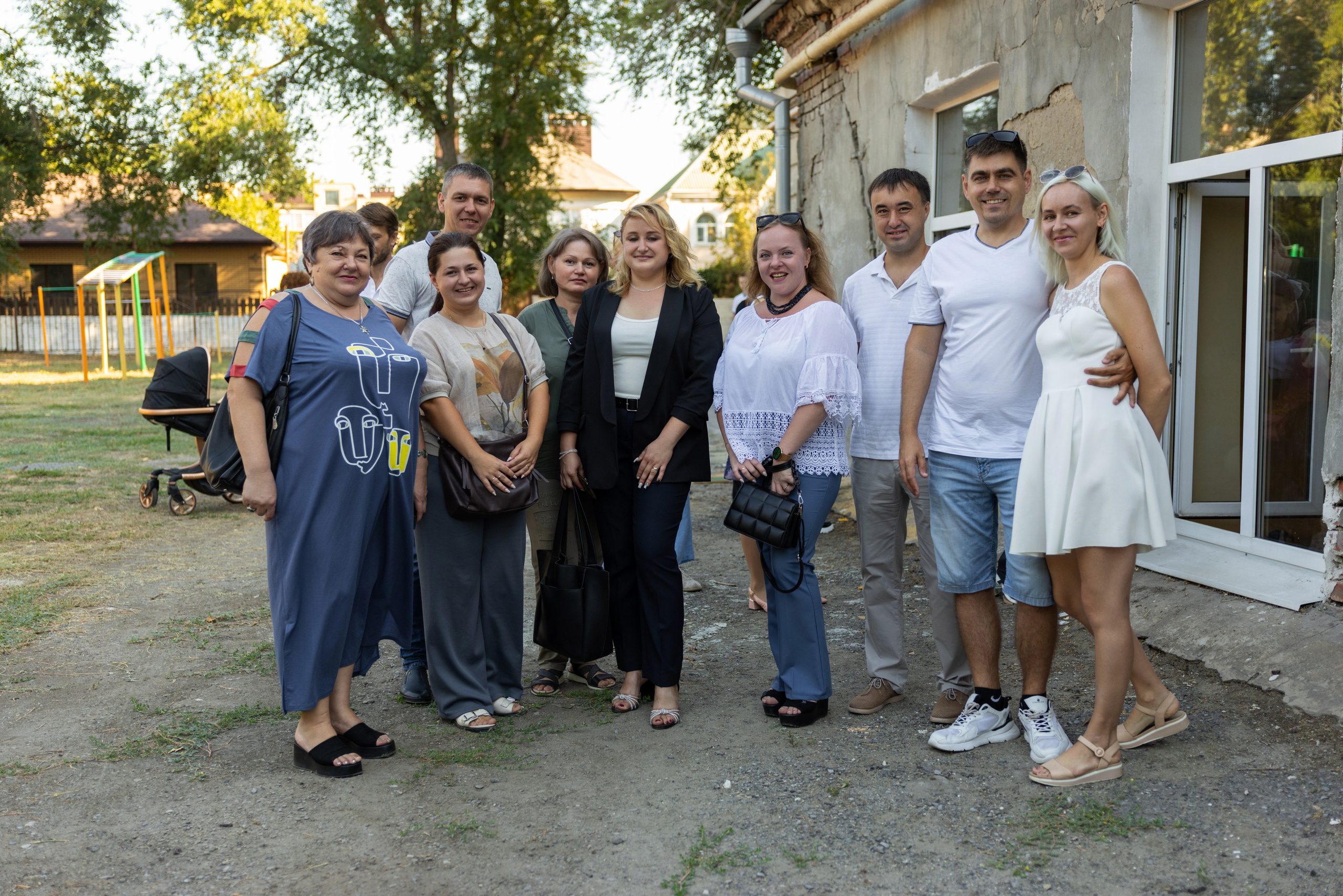 1 сентября. Когда не пустили на линейку. Фотограф Олег Сотник
