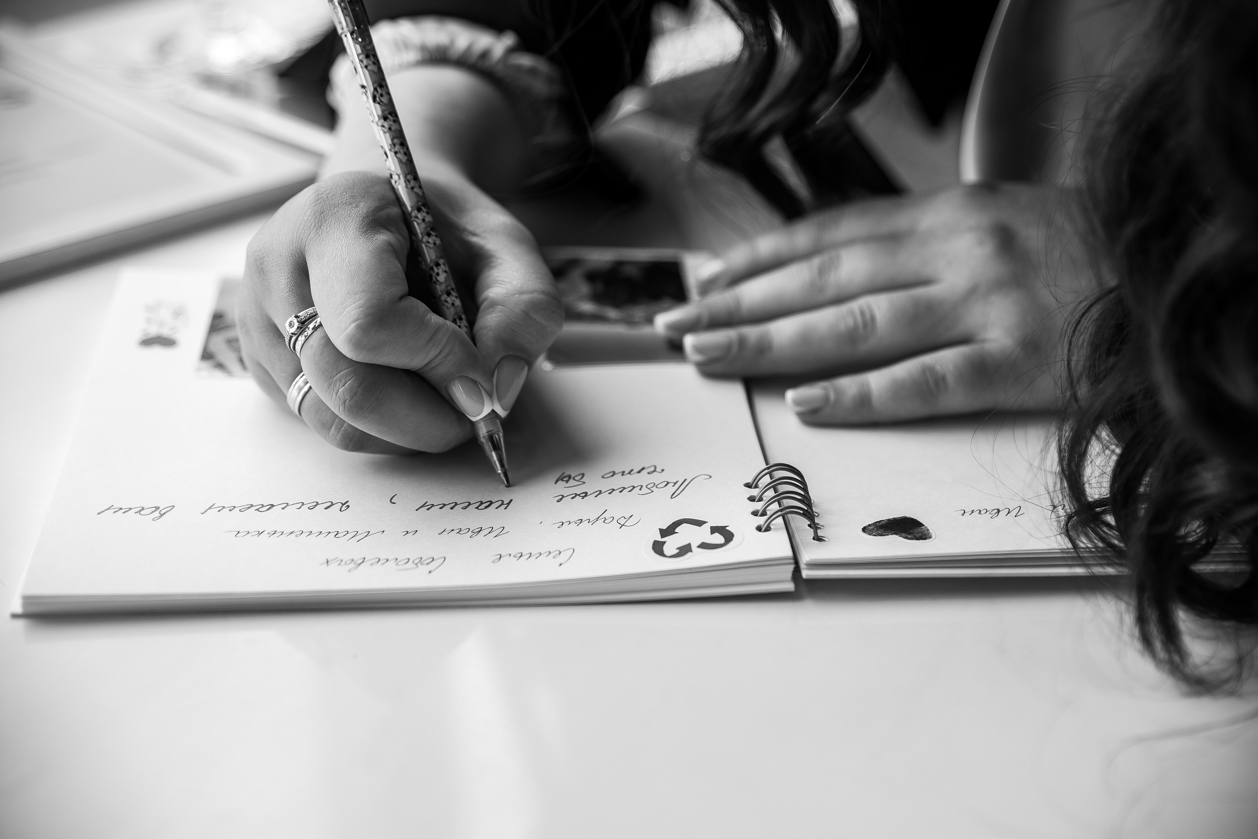 А | А. Любовь, танцы и котики 🐾. Свадебный фотограф Настя Шелл г. Череповец