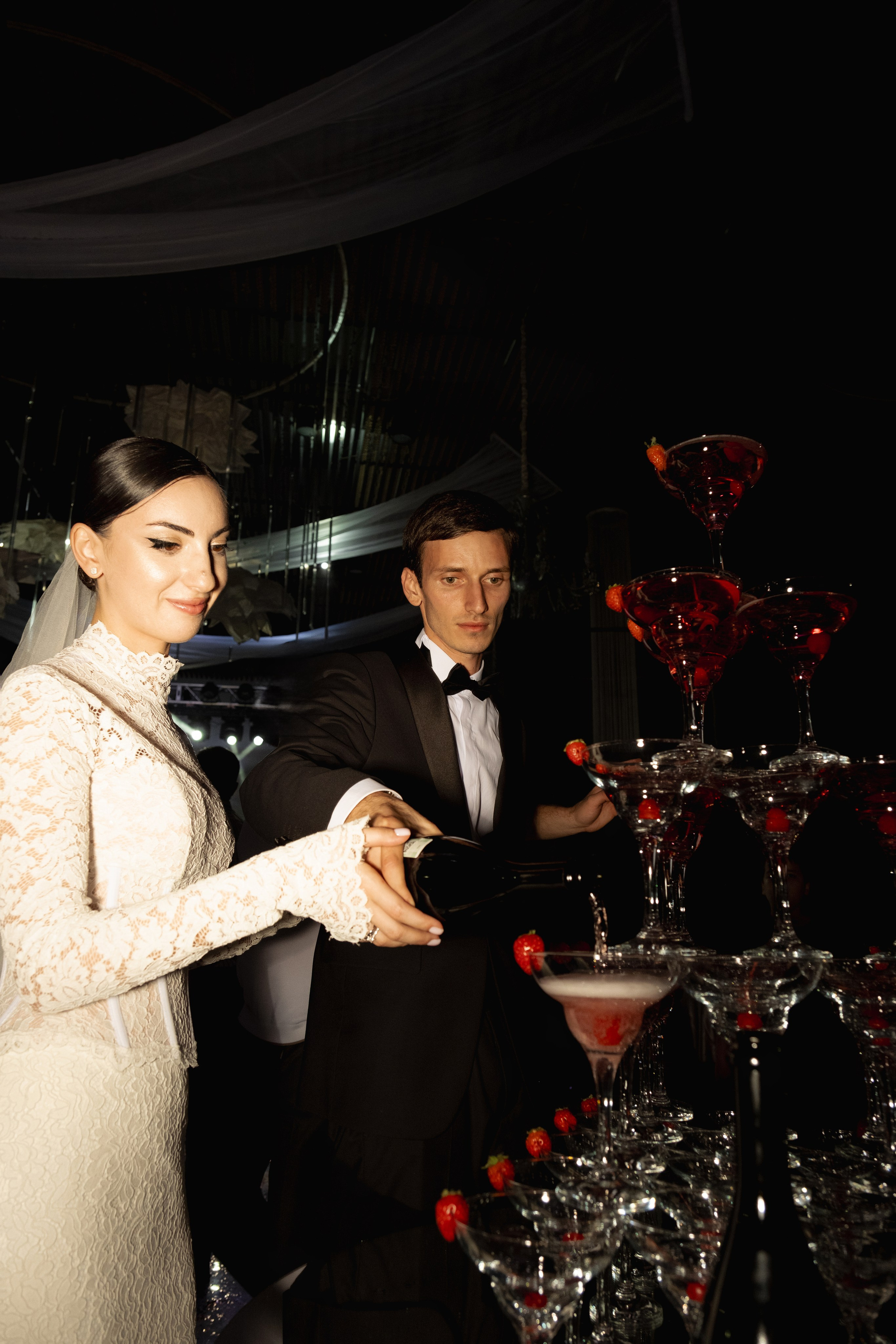 Abkhazia: Lola&Kemal. Сентиментальная свадебная фотография