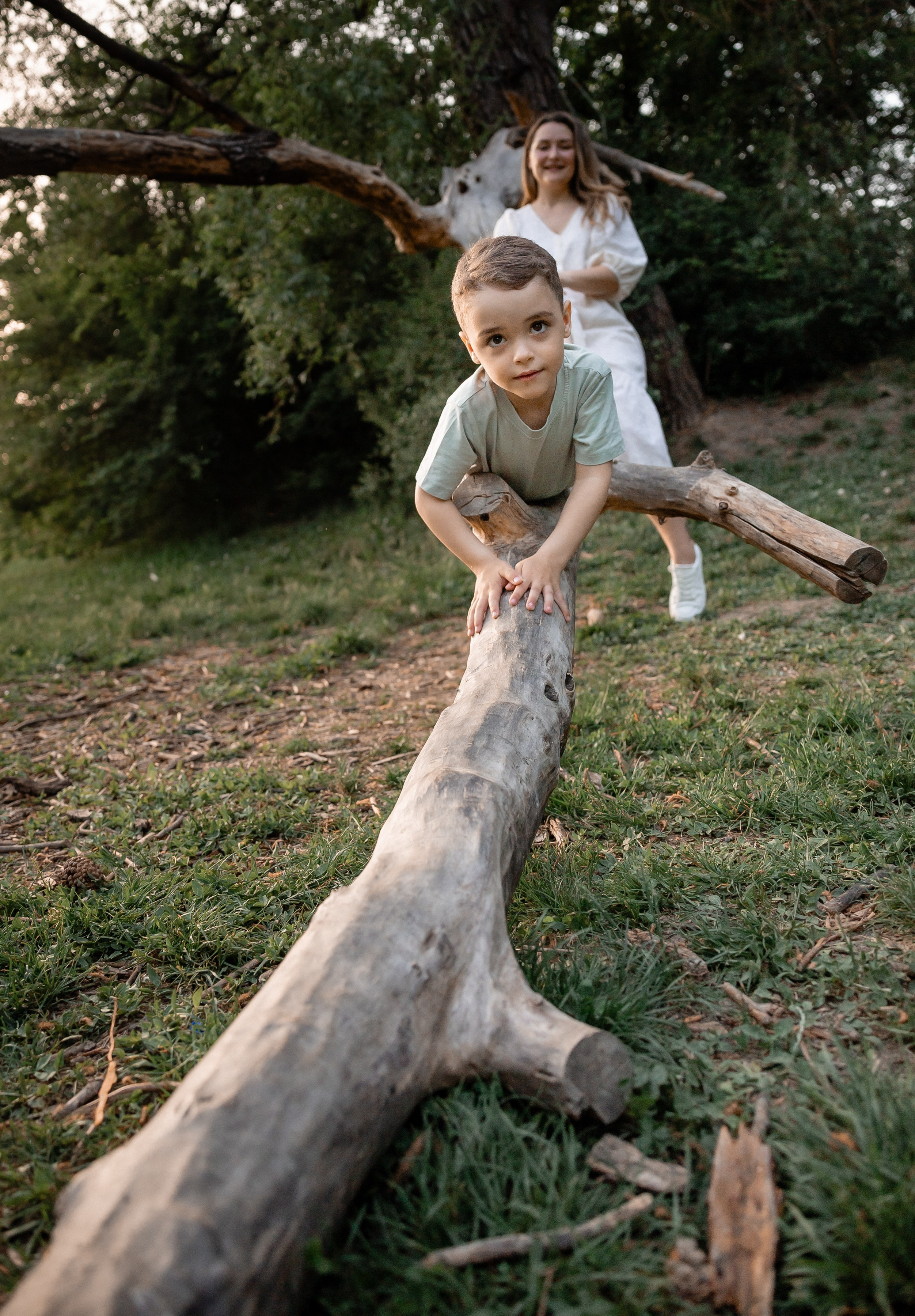 Мама и сын — прогулка в парке. Семейный и детский фотограф в Краснодаре Ксения Новикова