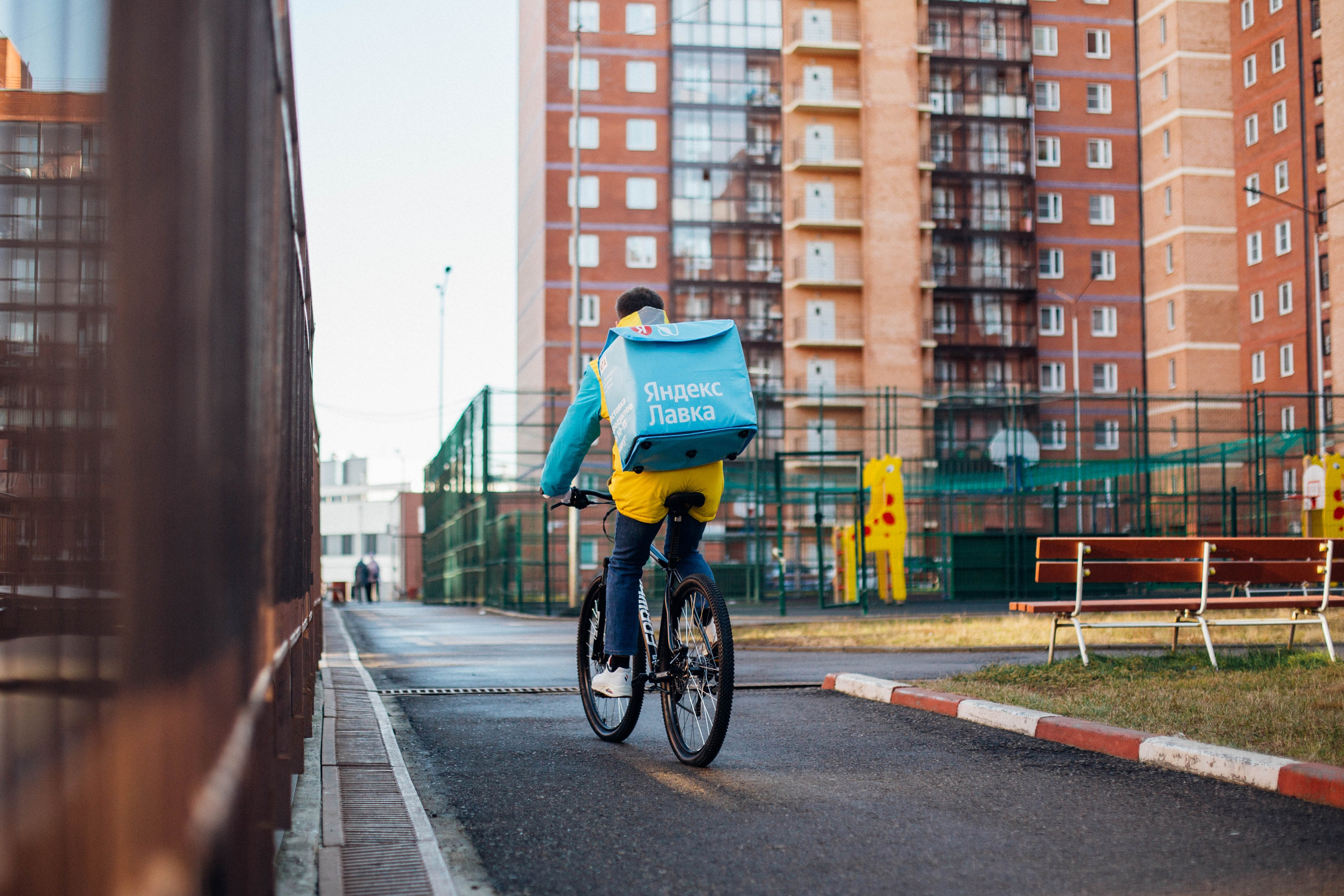 Яндекс. Лавка. Фотограф Анна Чернигова