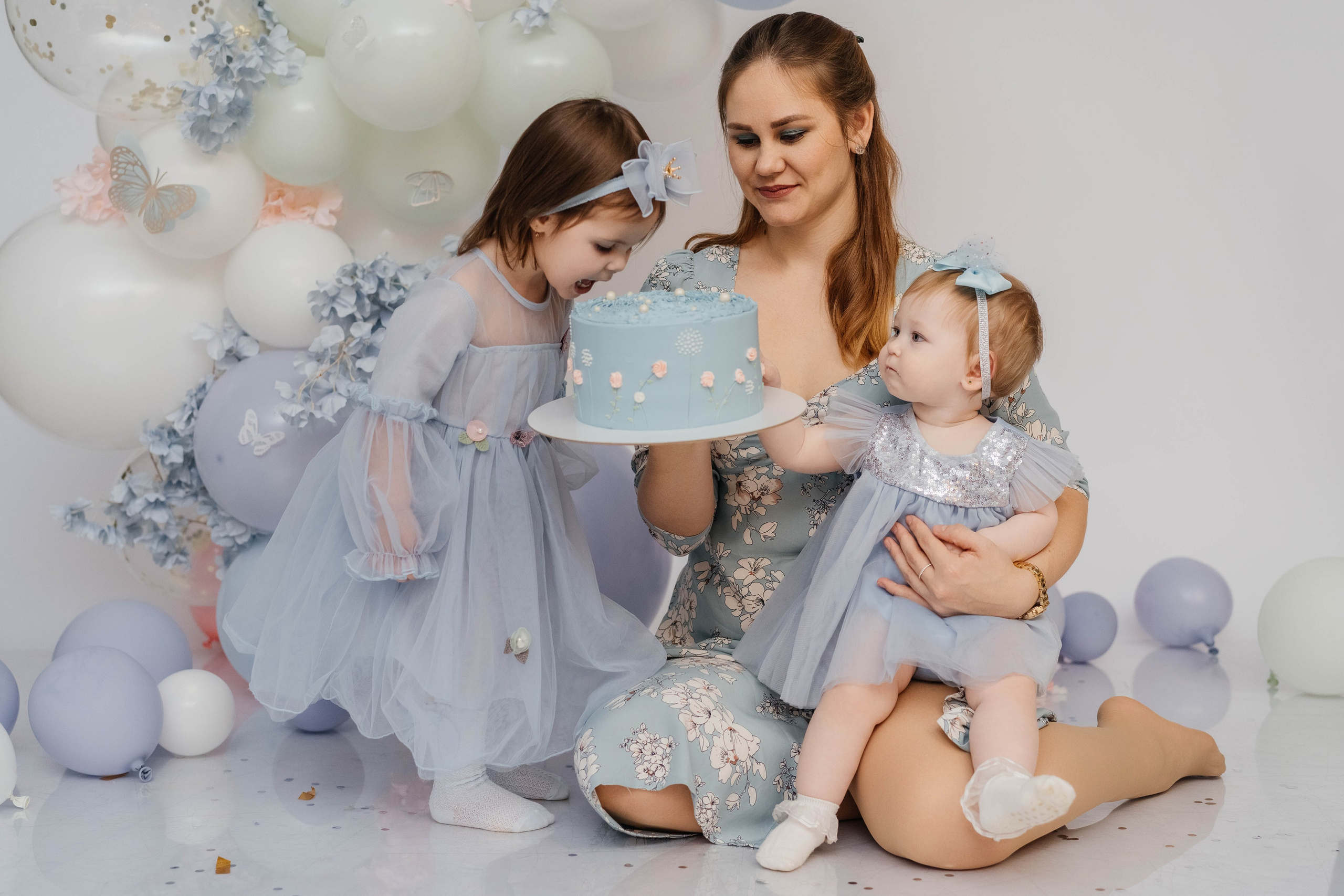 Годовасики. Лана Абрамян-Фотограф новорожденных и беременных в Новороссийске Анапе