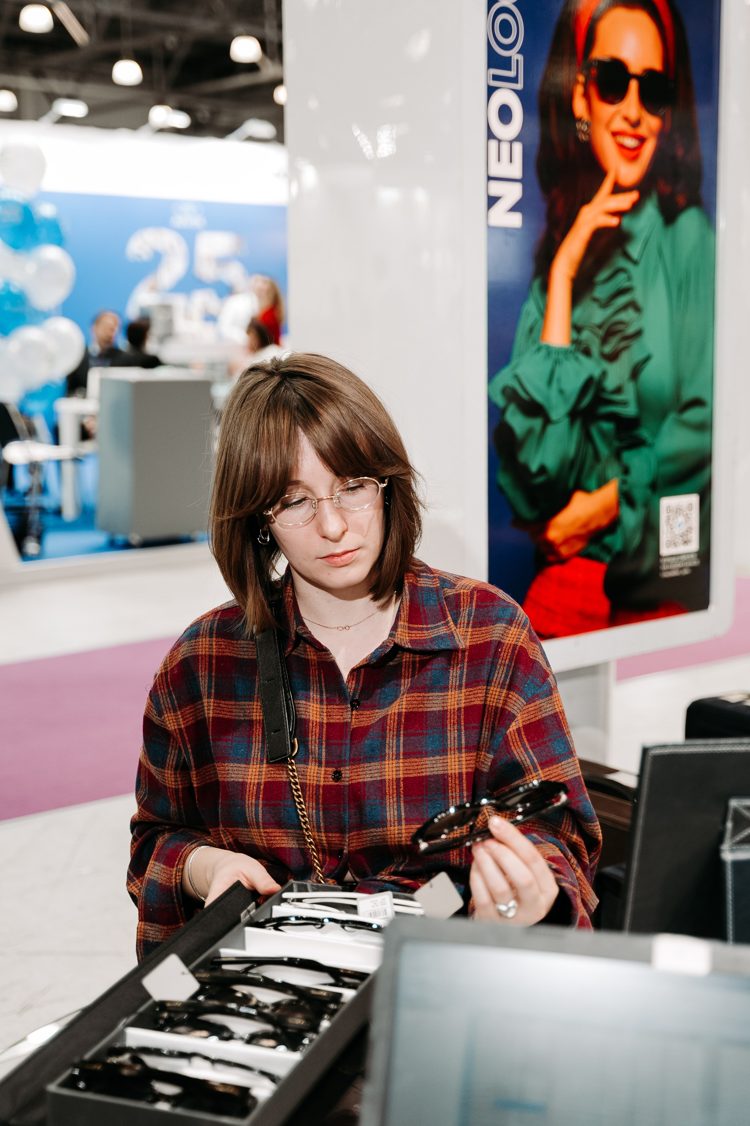 Оптическая_выставка. Репортажный и свадебный фотограф в Москве Рая Небогатова