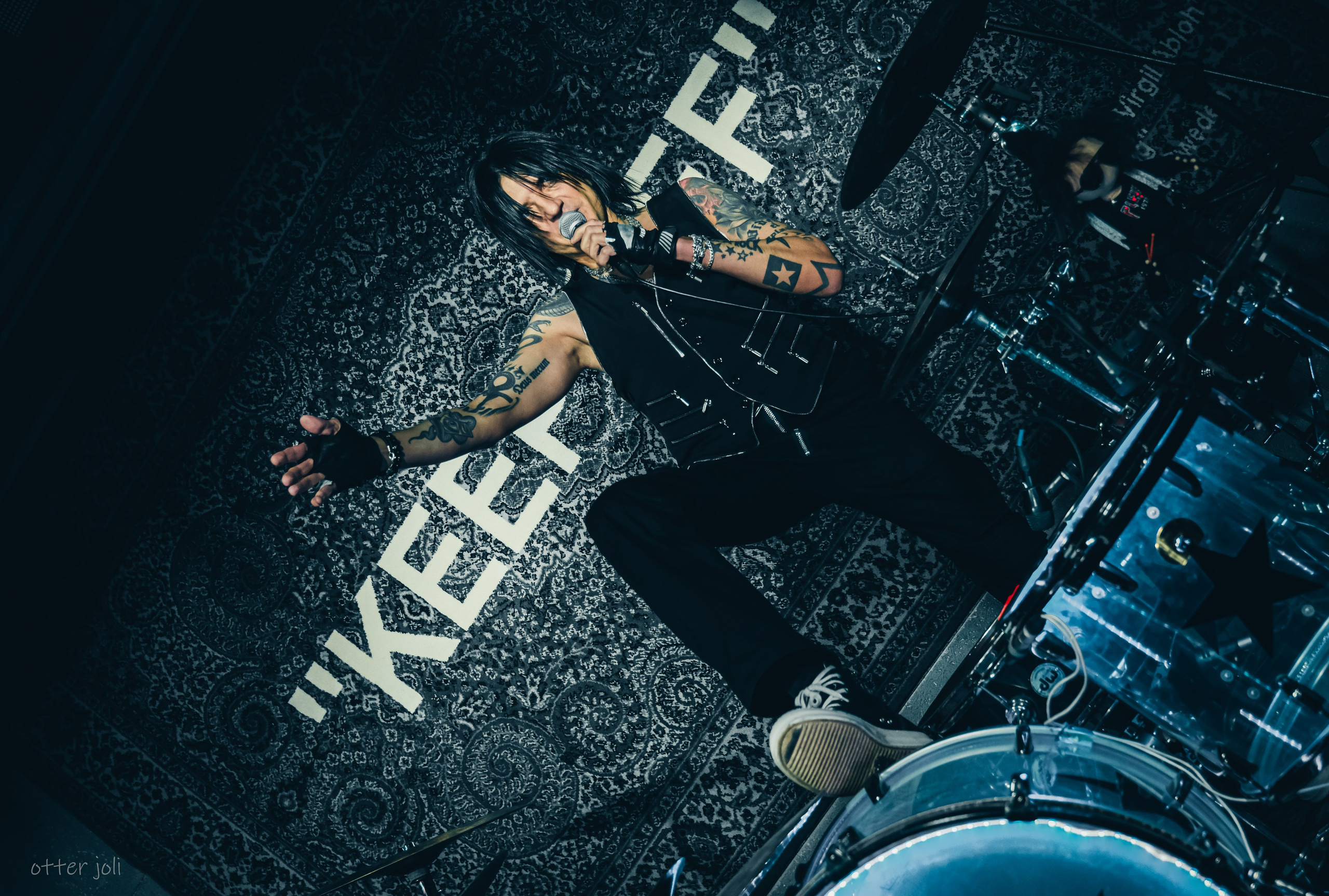 SNAKE 55 | ТехникаБезОпасности. Концертный репортёр Валерия Сафина