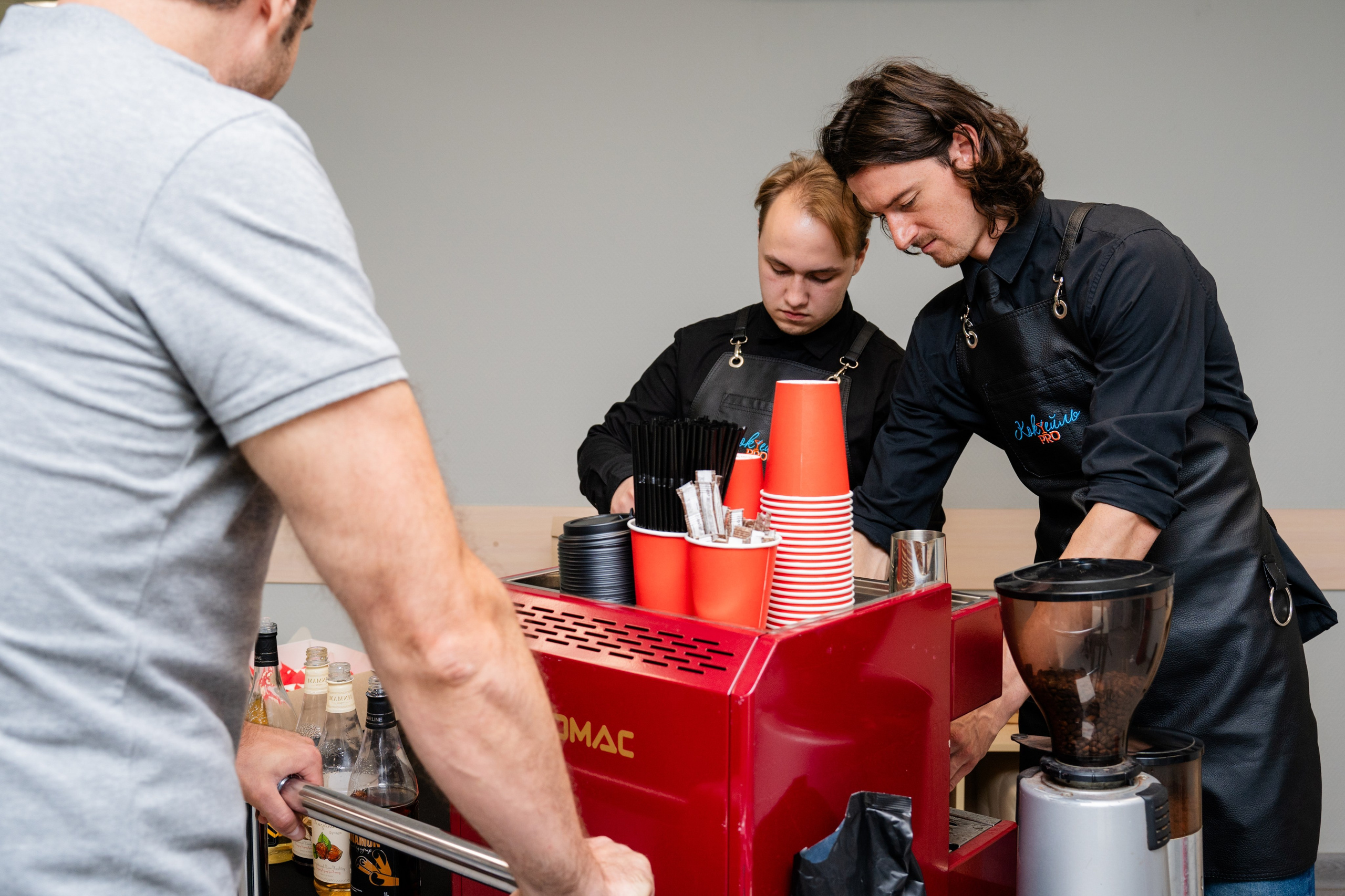Офис Пятерочки. Видеограф и Фотограф в Челябинске Ксения и Владимир Рюмины