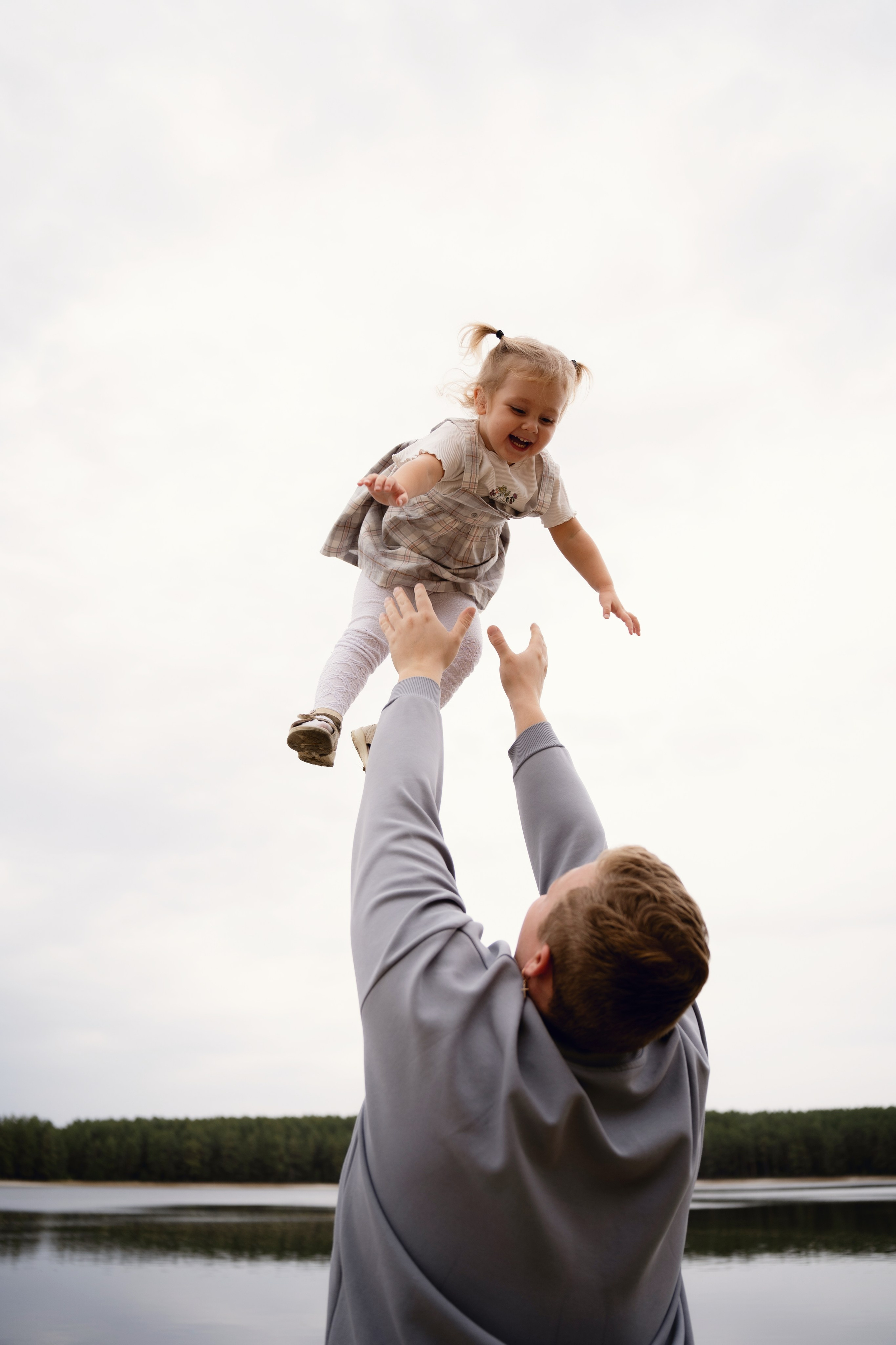 Фотосессия у озера. Яна Орехова. Фотограф в Томске