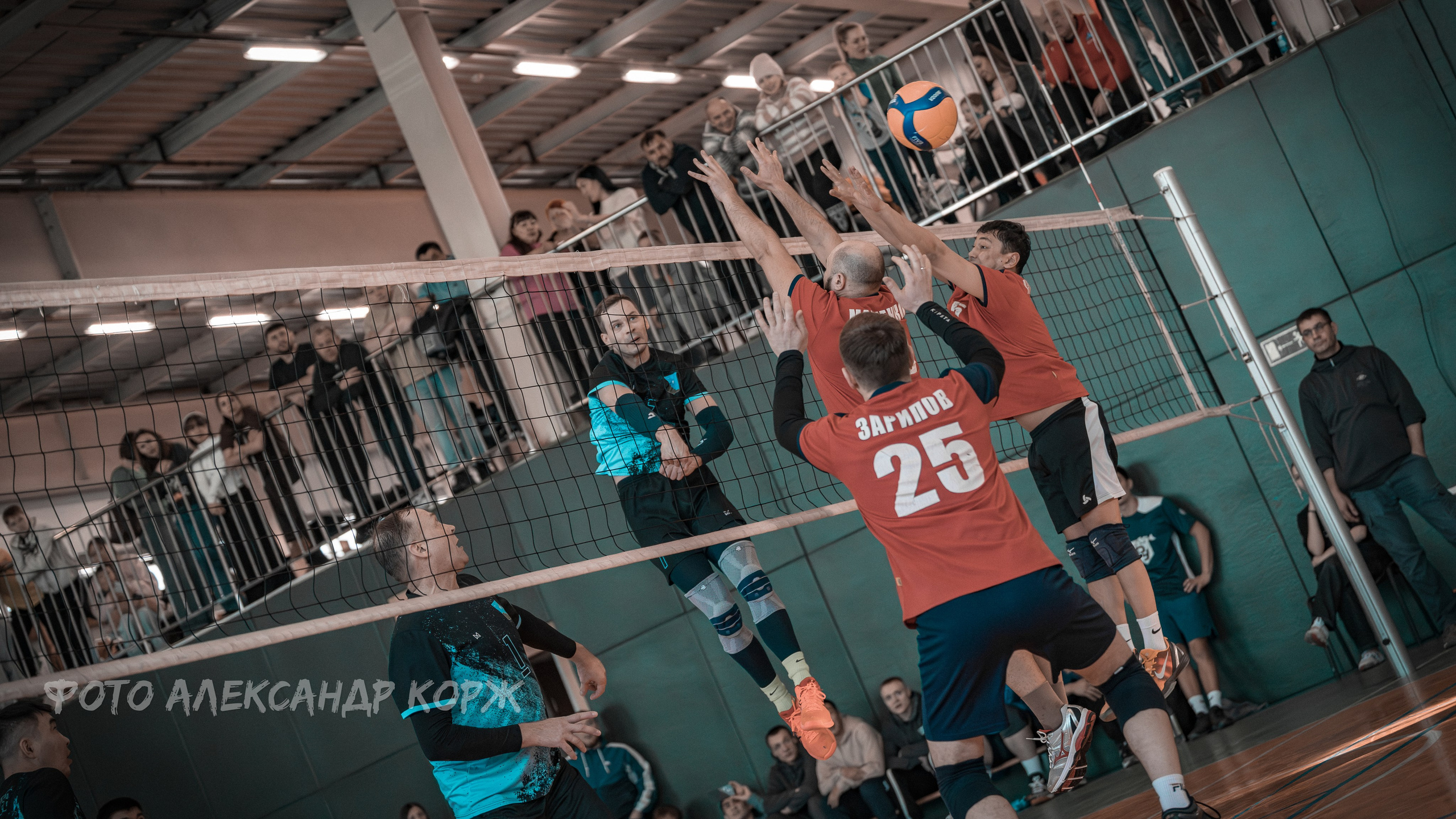 Спортивные состязания (Айхал, Удачный, Мирный) Футбол и Волейбол. Фотографии и видеосъемка, Айхал, Удачный, Якутия. Фотографии Айхал