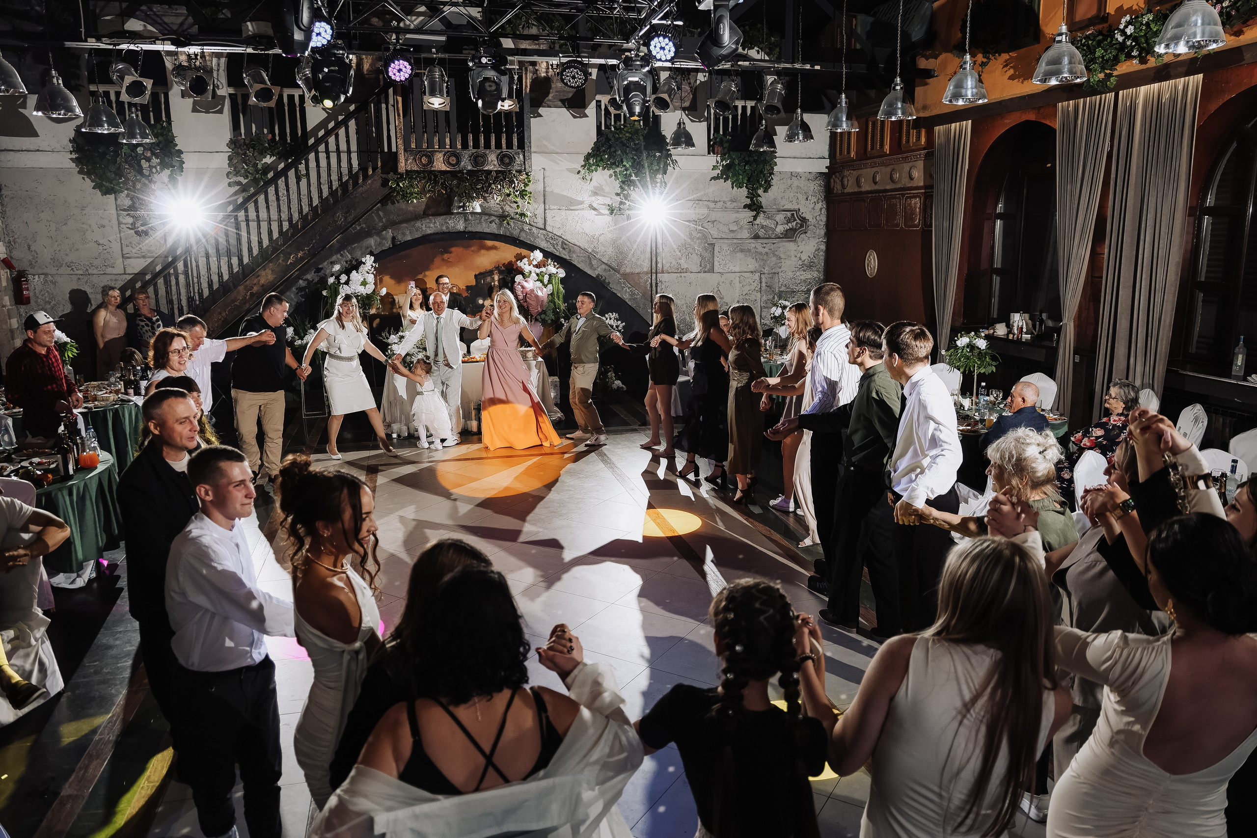 Виктория & Владимир. Свадебный фотограф в Омске Игорь Нестеров