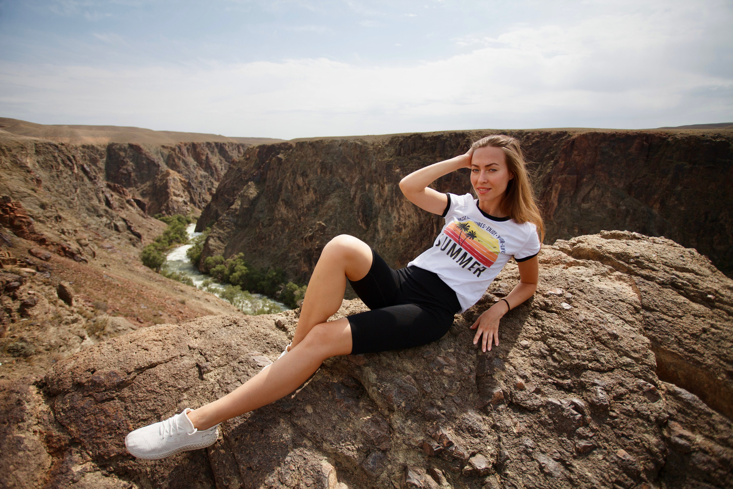 Чарынский и Чёрный каньоны, озера Кольсай и Кайинды. Экскурсии и туры по Алматы