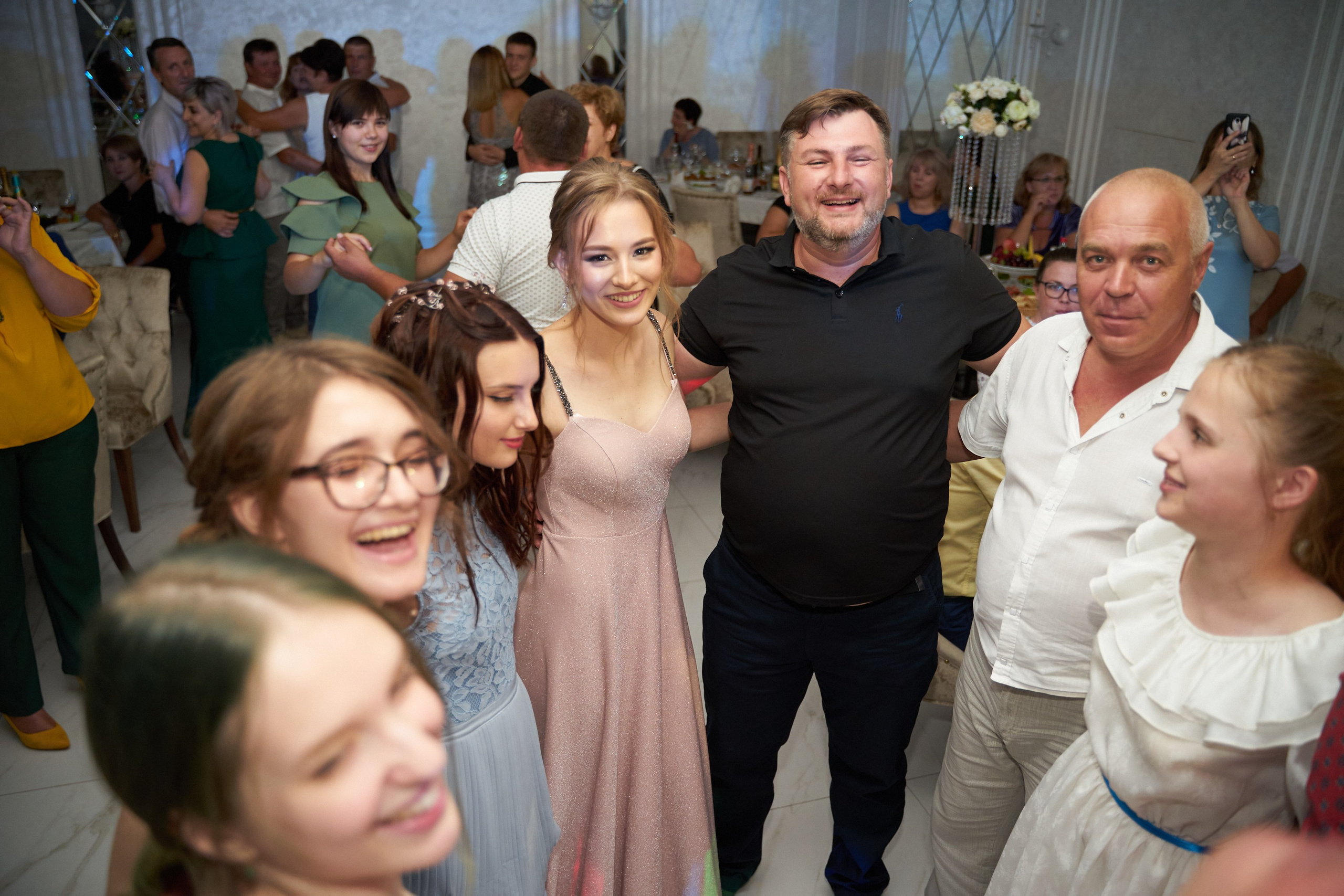 Фотосессия Выпускной. Последний звонок. Краснодар. Крым. Петр Ступень. Свадебное, семейное фото и видео. Москва. Краснодар