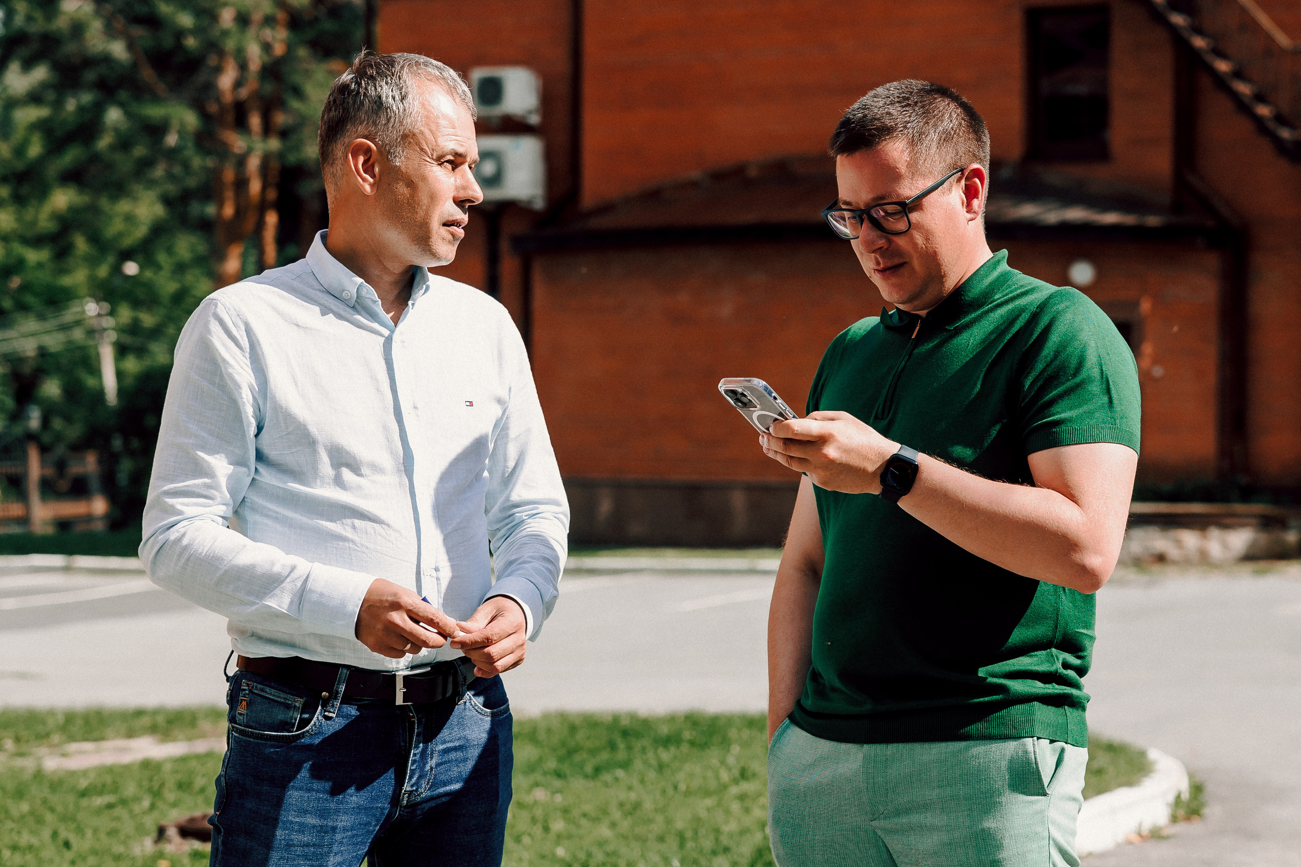 УММ2 — Летний корпоратив. Лёшка Варзегов — фотограф