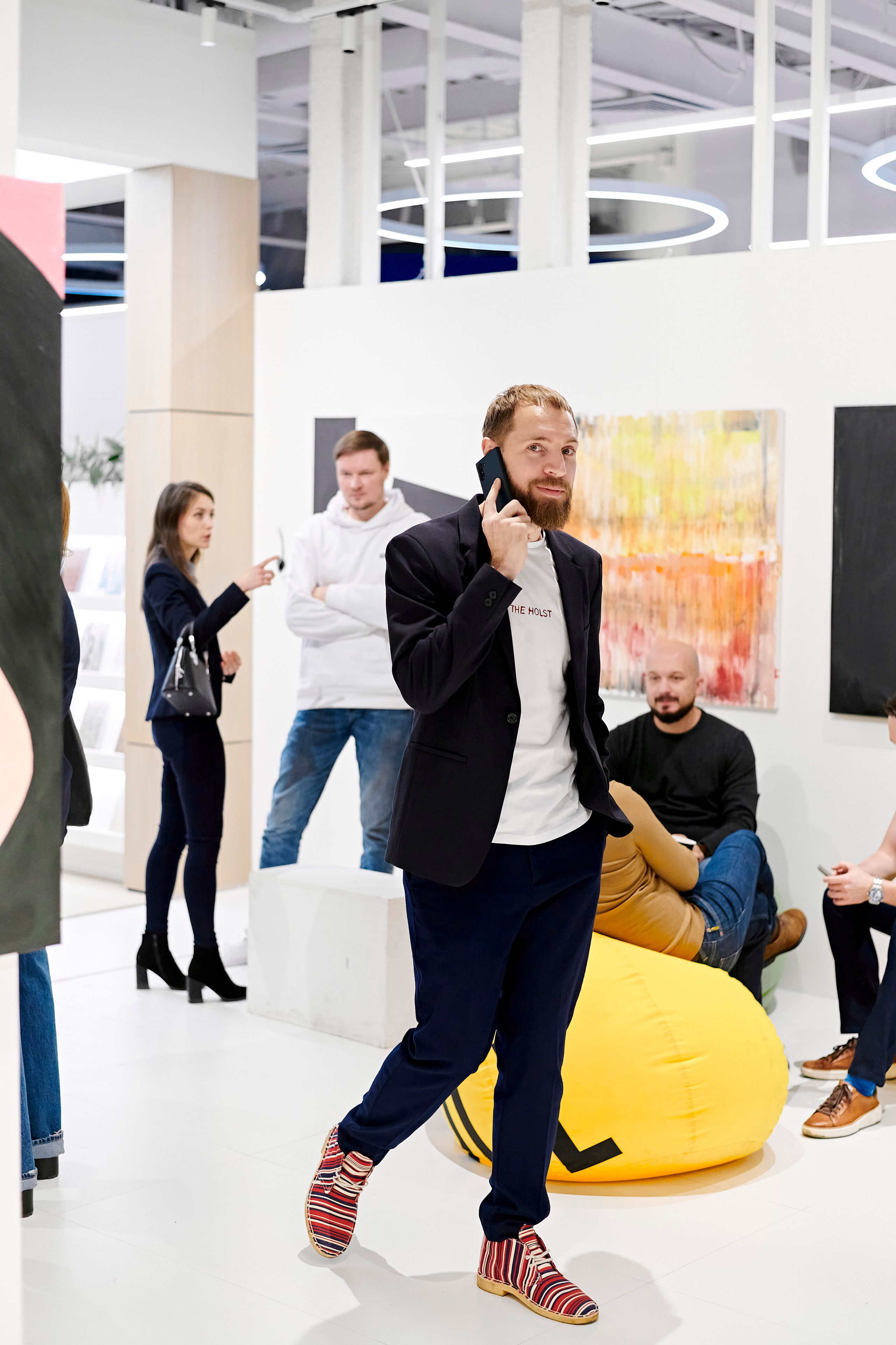 The Holst. Выставка Юлии Остапенко. Фотограф Постольник Дарья