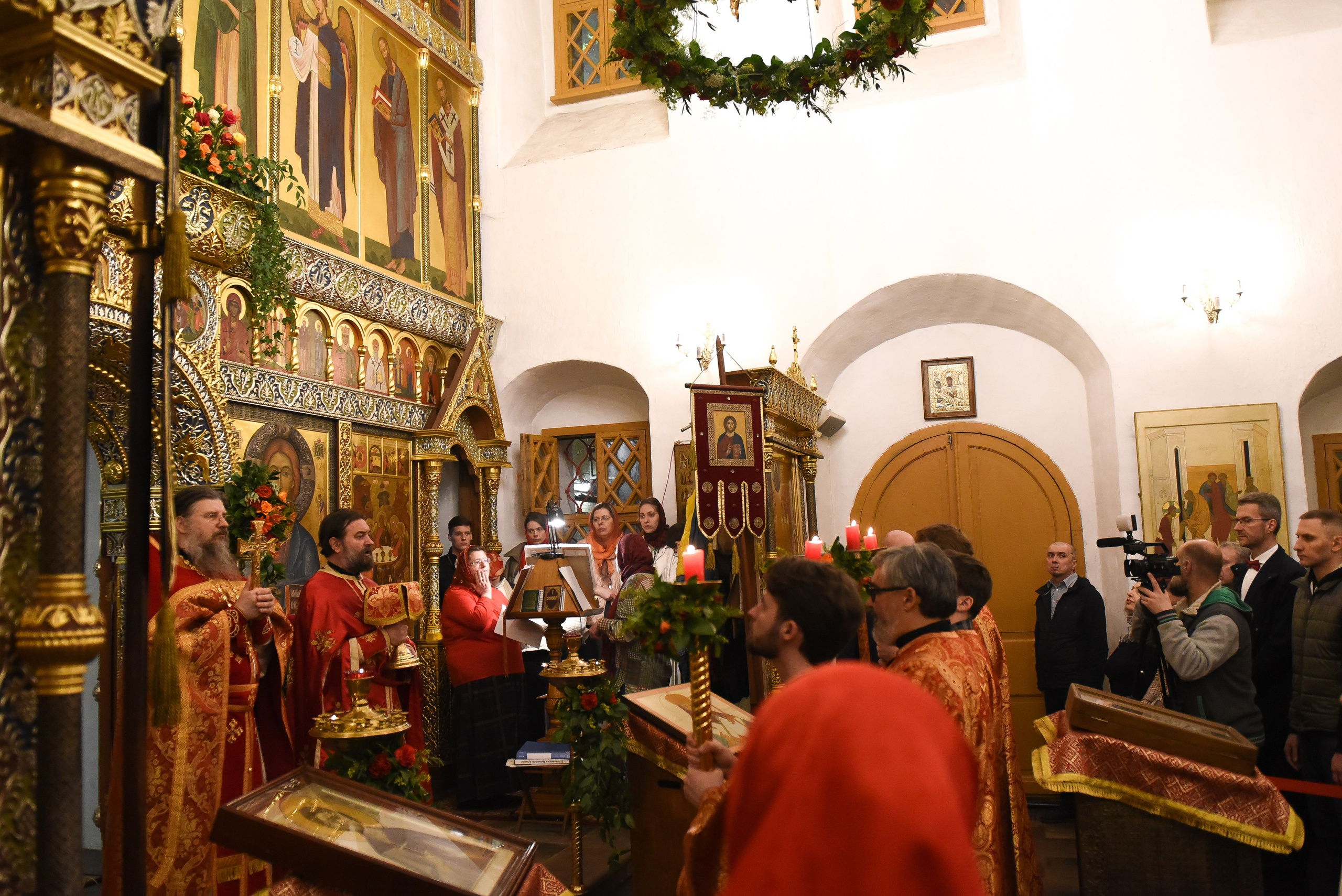 Пасха 05.05.24. Фотограф, визажист. Москва