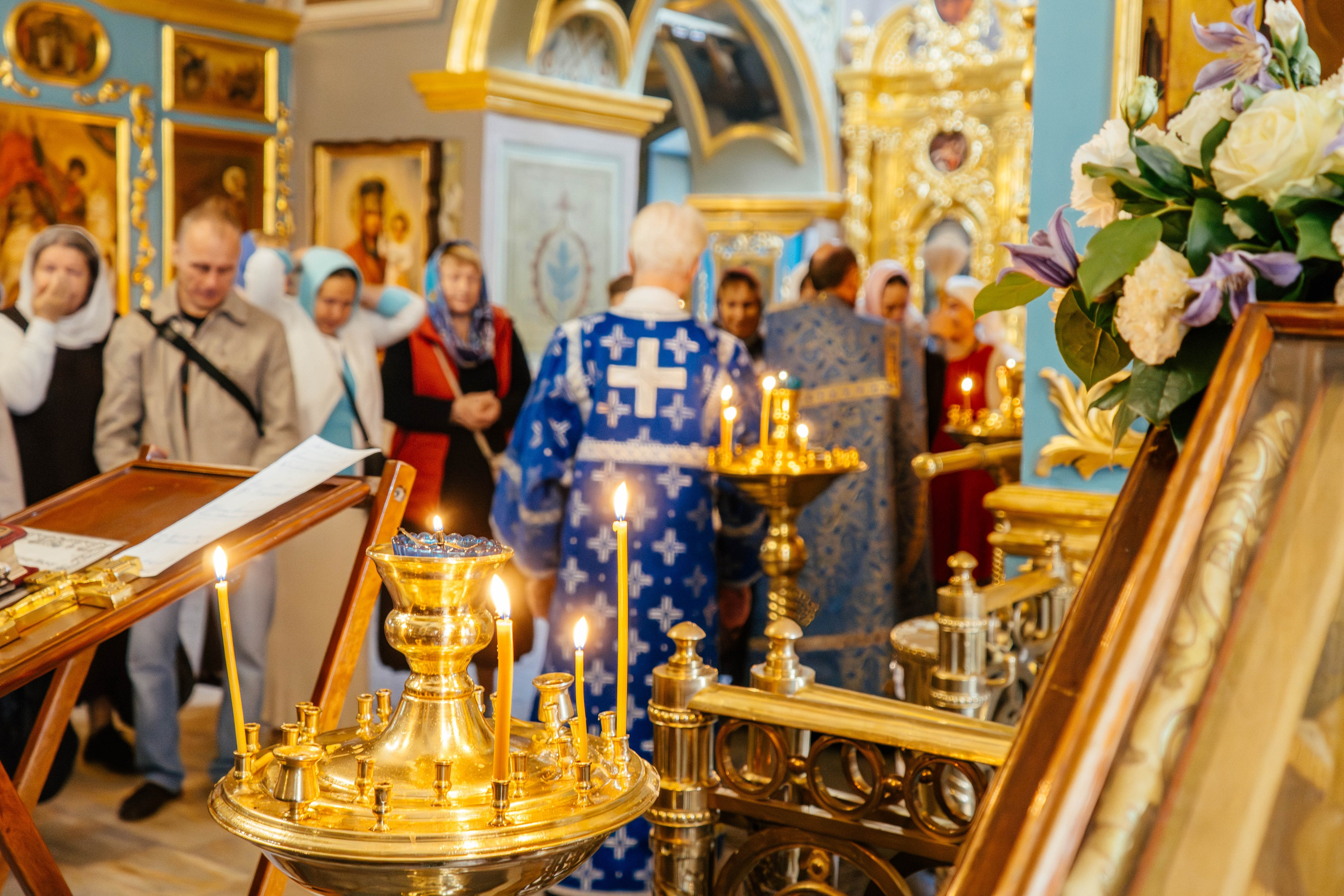 Литургия в храме иконы Божией Матери «Живоносный Источник» в Царицыне. Фотограф Москва Валерия Веденина