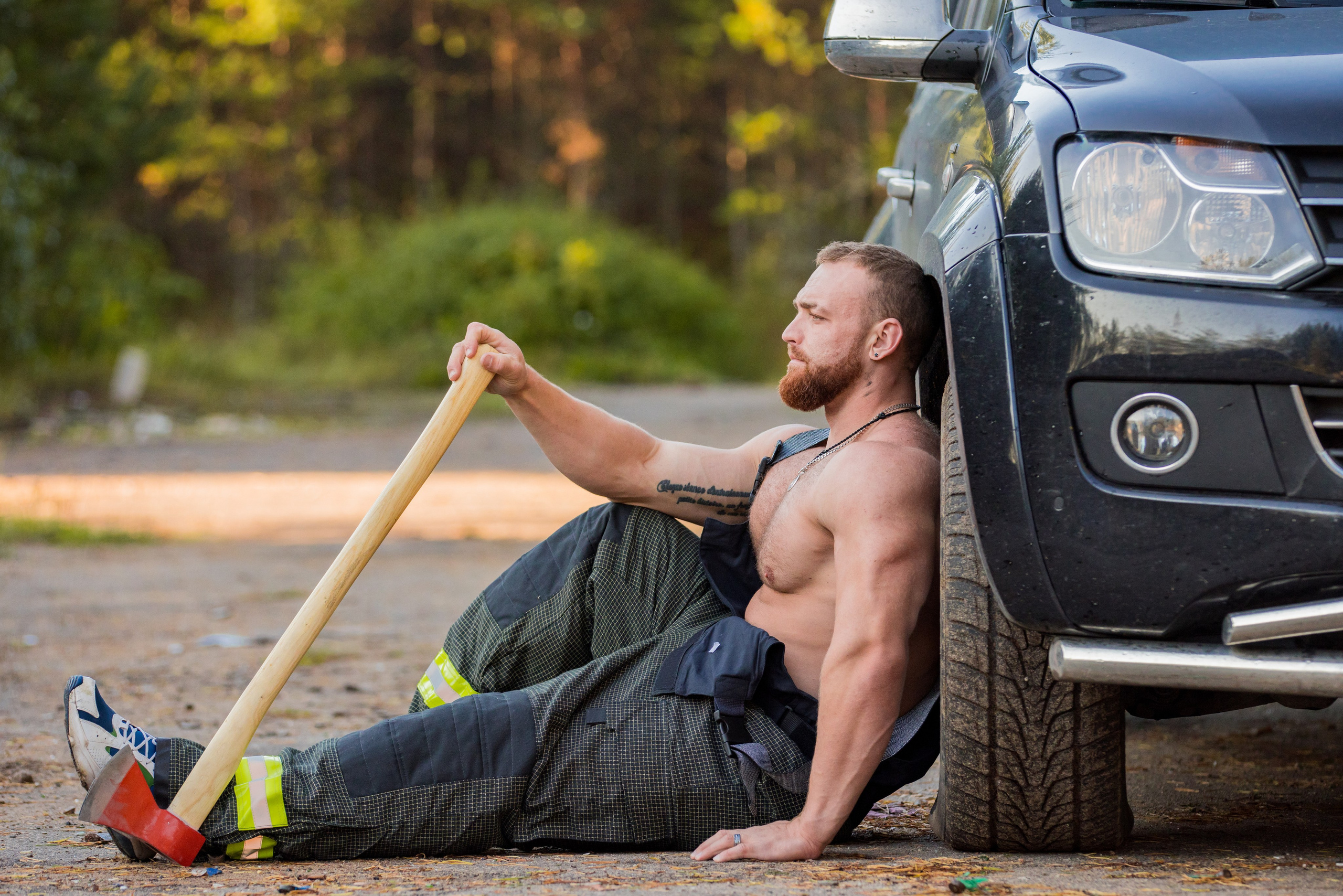 Эстетика мужского тела осень 2023. Фотограф-анималист Юлия Германика