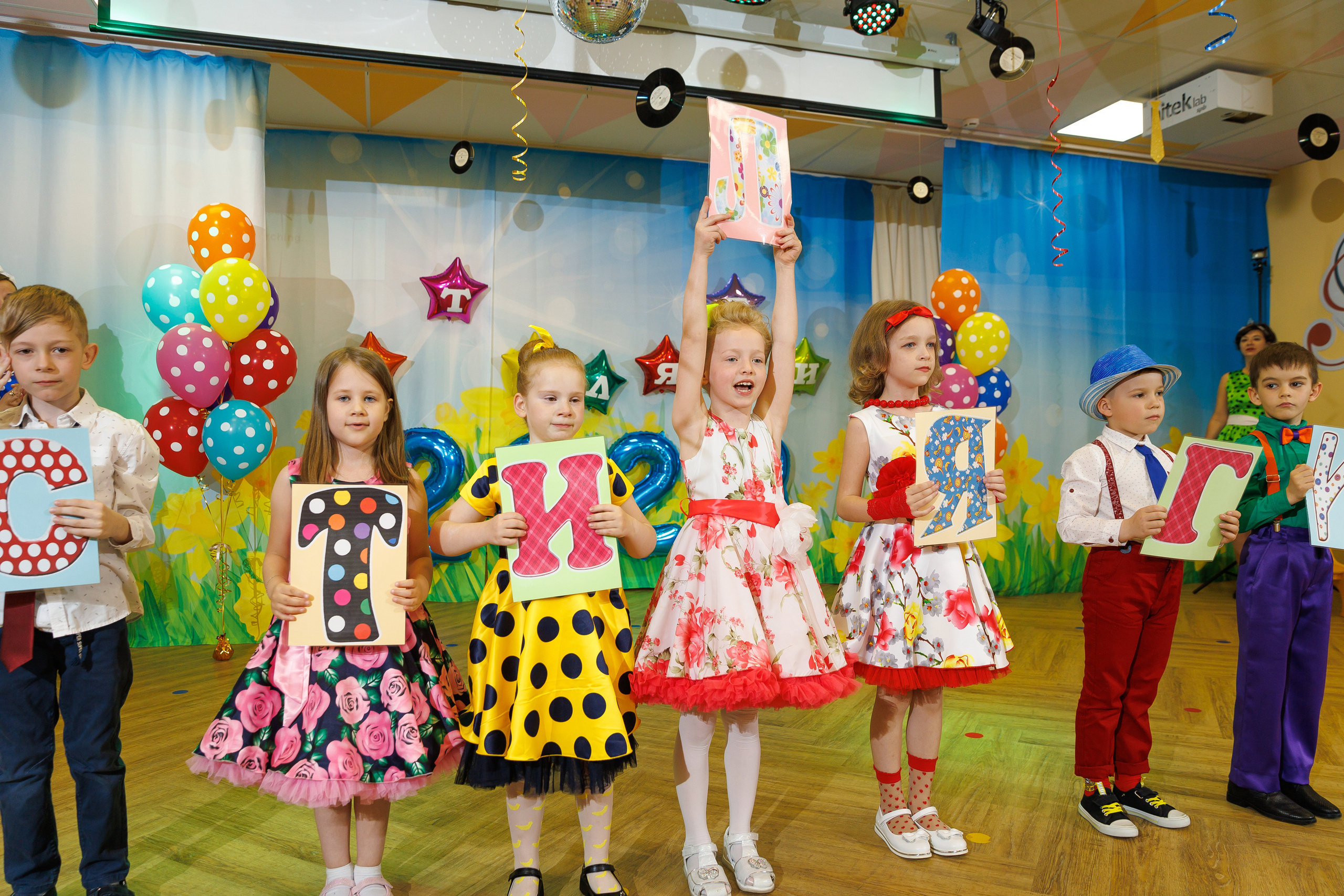 Юттери. Свадебный и семейный фотограф в Санкт-Петербурге Кирилл Шалагинов