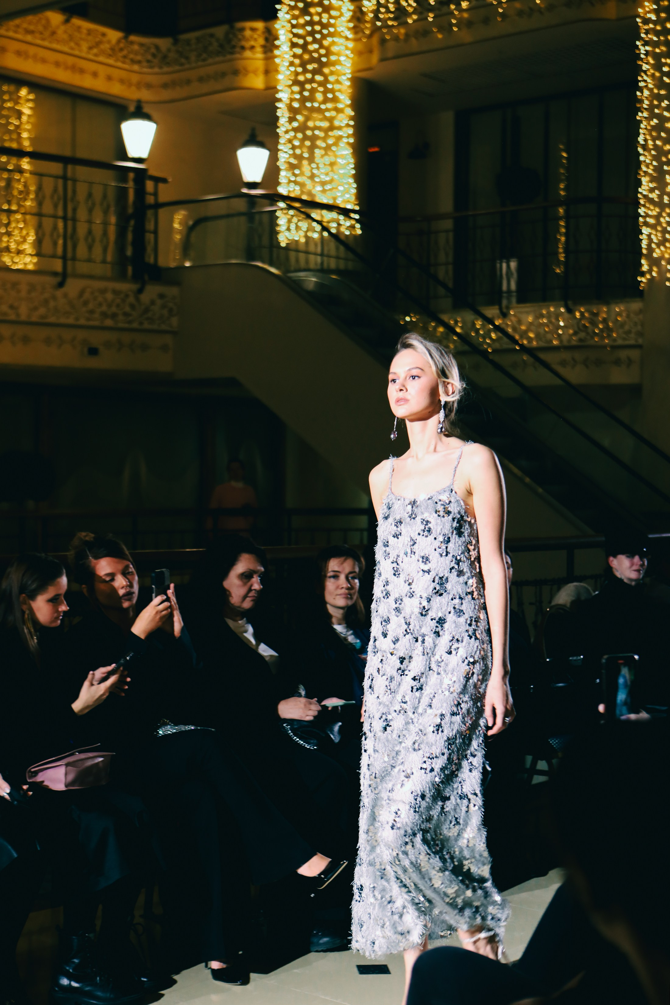 ЦГД. Показ 09.12. Fashion Фотограф в СПб Yana Kochkina