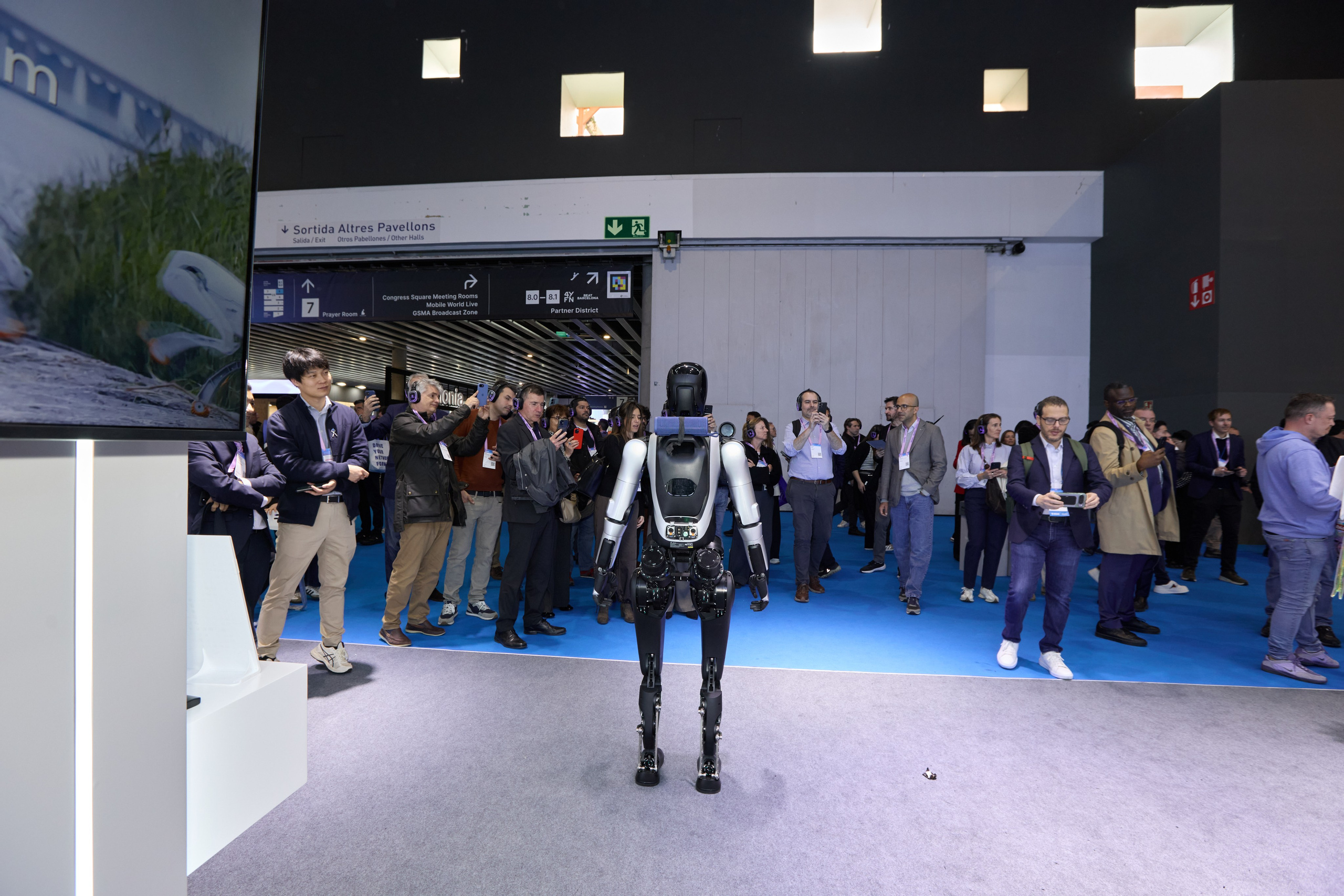 Agibot for MWC 2026. Photographer & Videographer in Barcelona