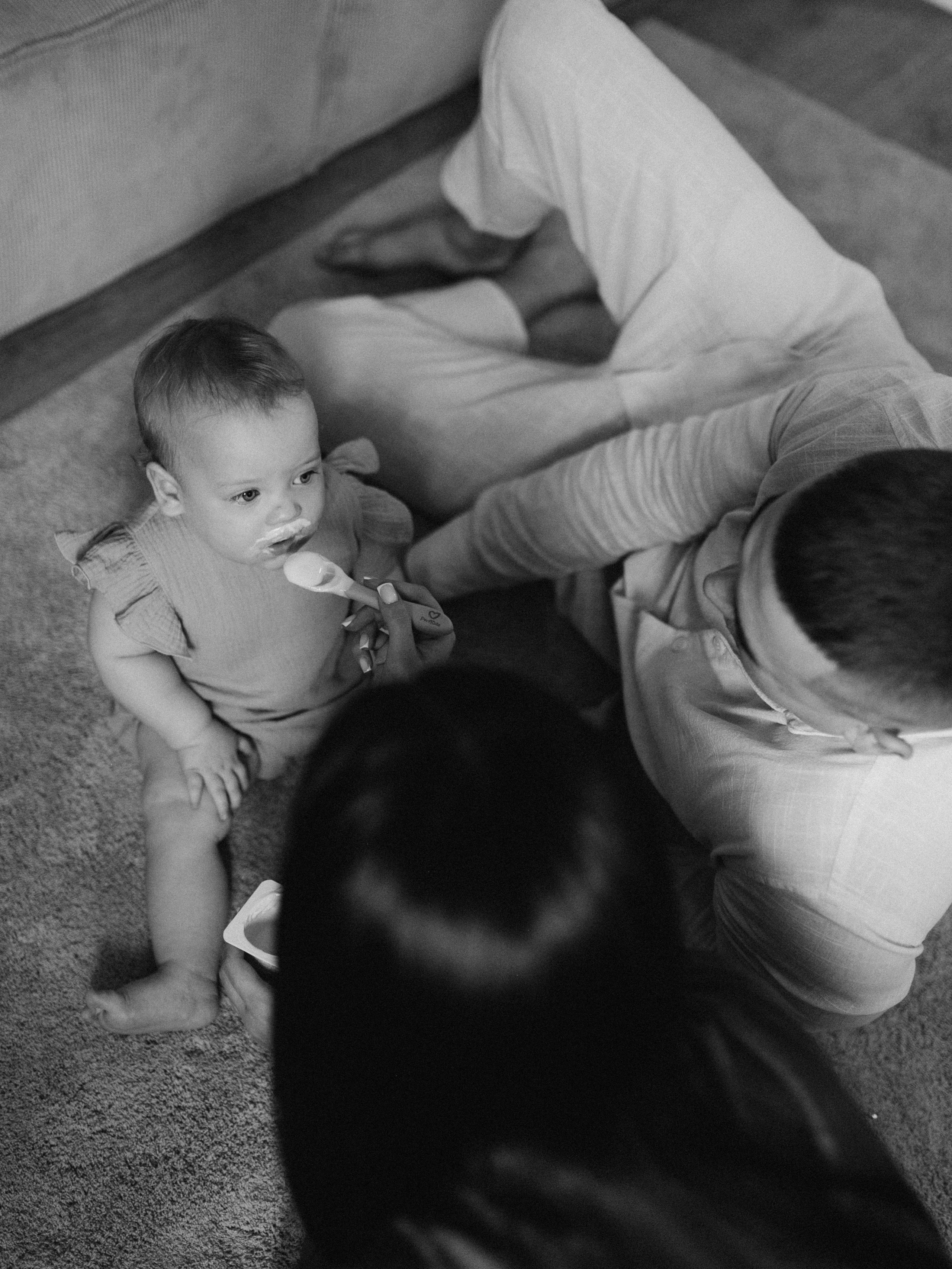 Денис, Юля и крошка Варвара. Семейный фотограф в Москве и Люберцах Юлия Гуськова