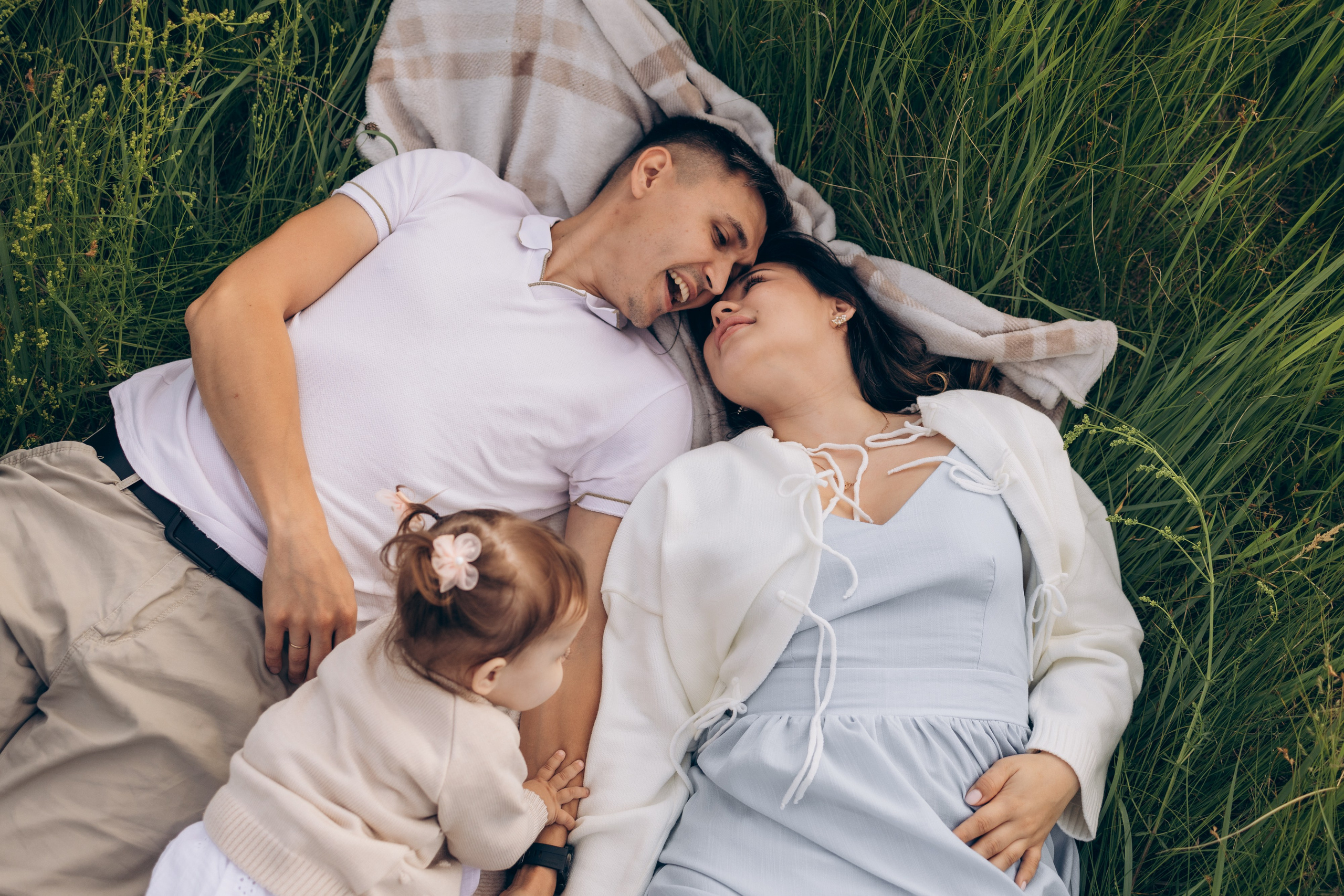 Асель 2 годика