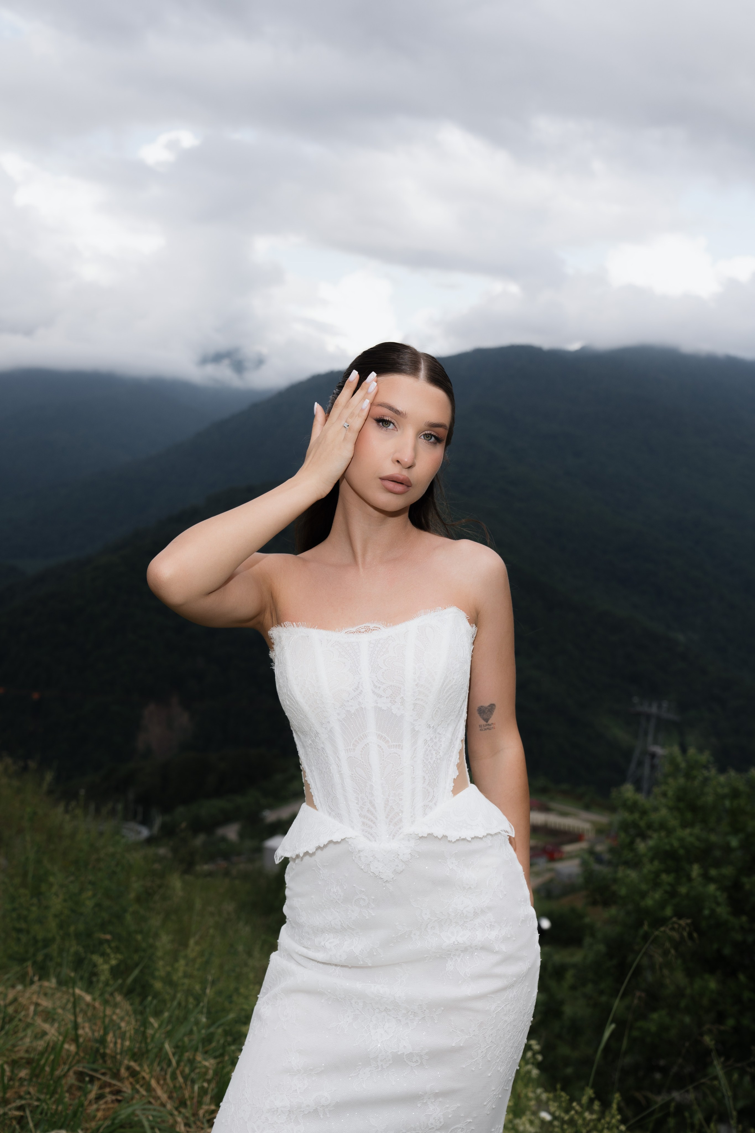 Юлия и Денис — Свадебный фототур. Фотограф в Сочи / Фототуры на кабриолете | Виктор Рогулев