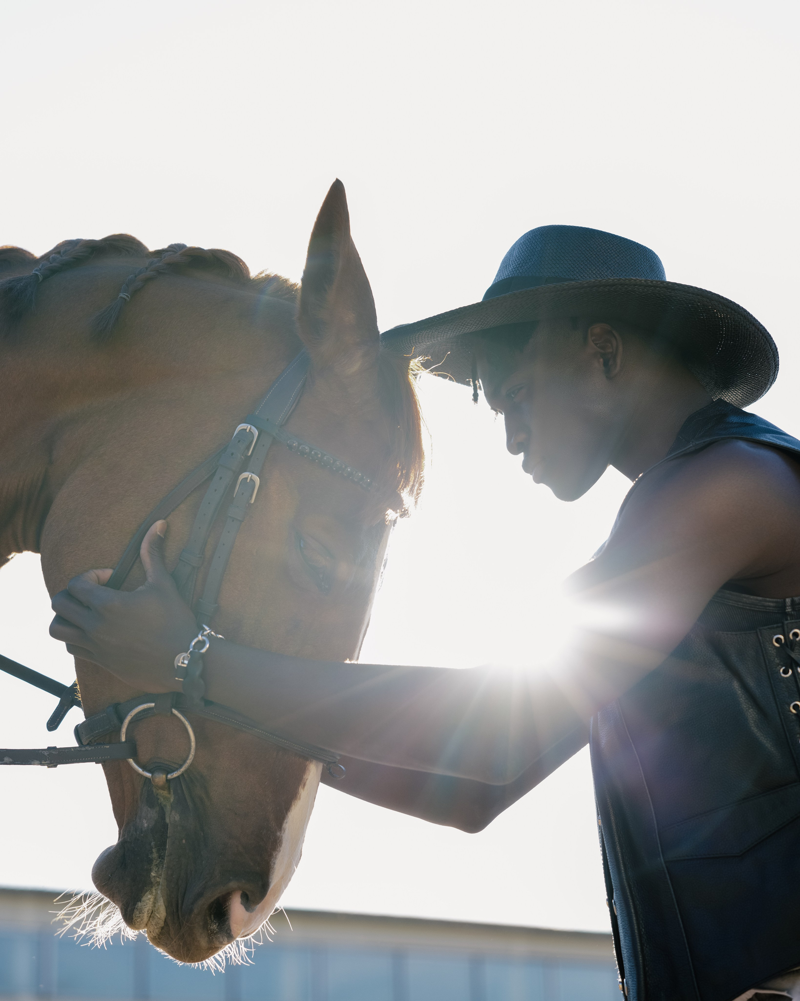 Western. Photographer. Producer. Retoucher