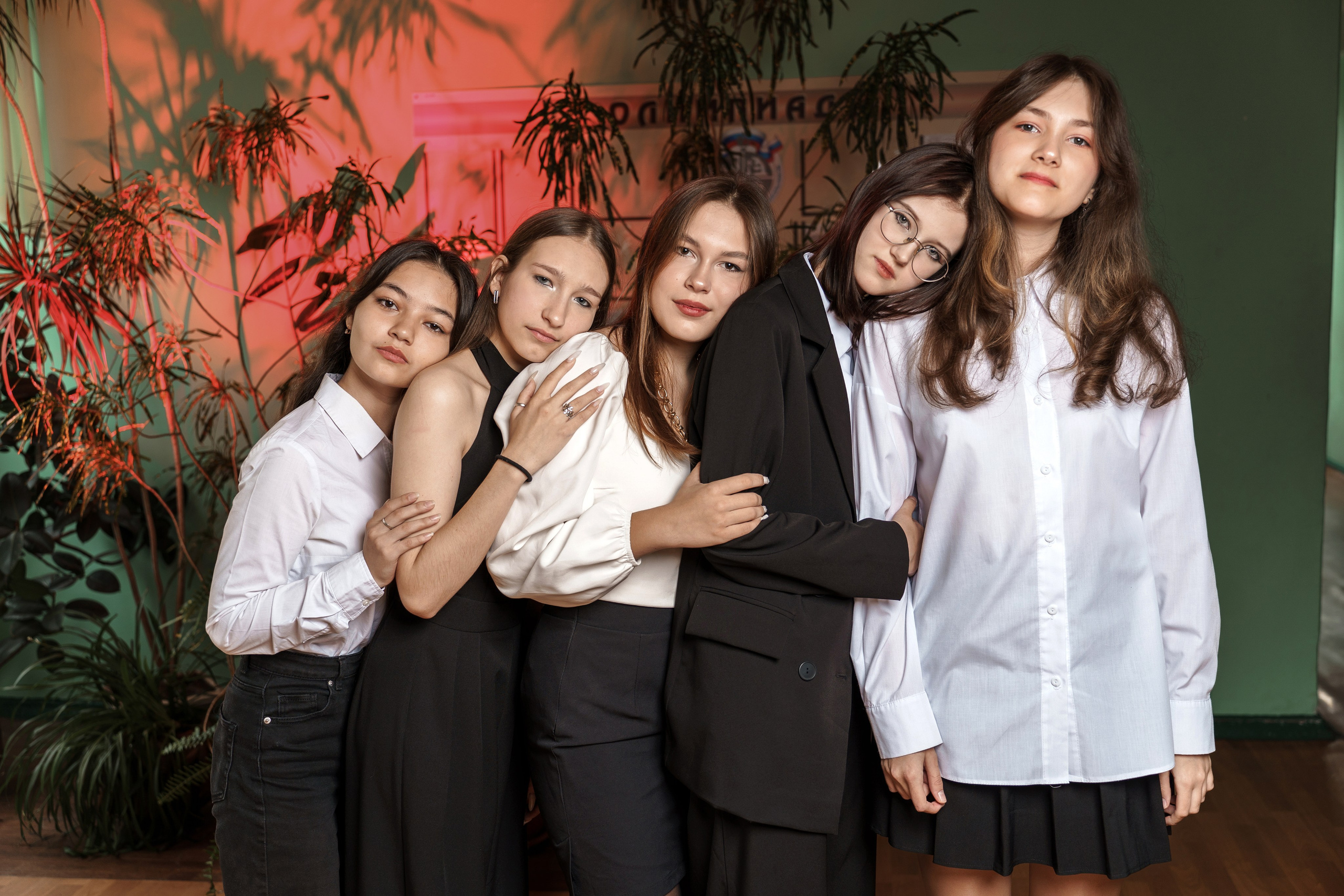 Гимназия 2 класс 9А. Ирина Коновалова школьный фотограф. Выпускные альбомы Ярославль